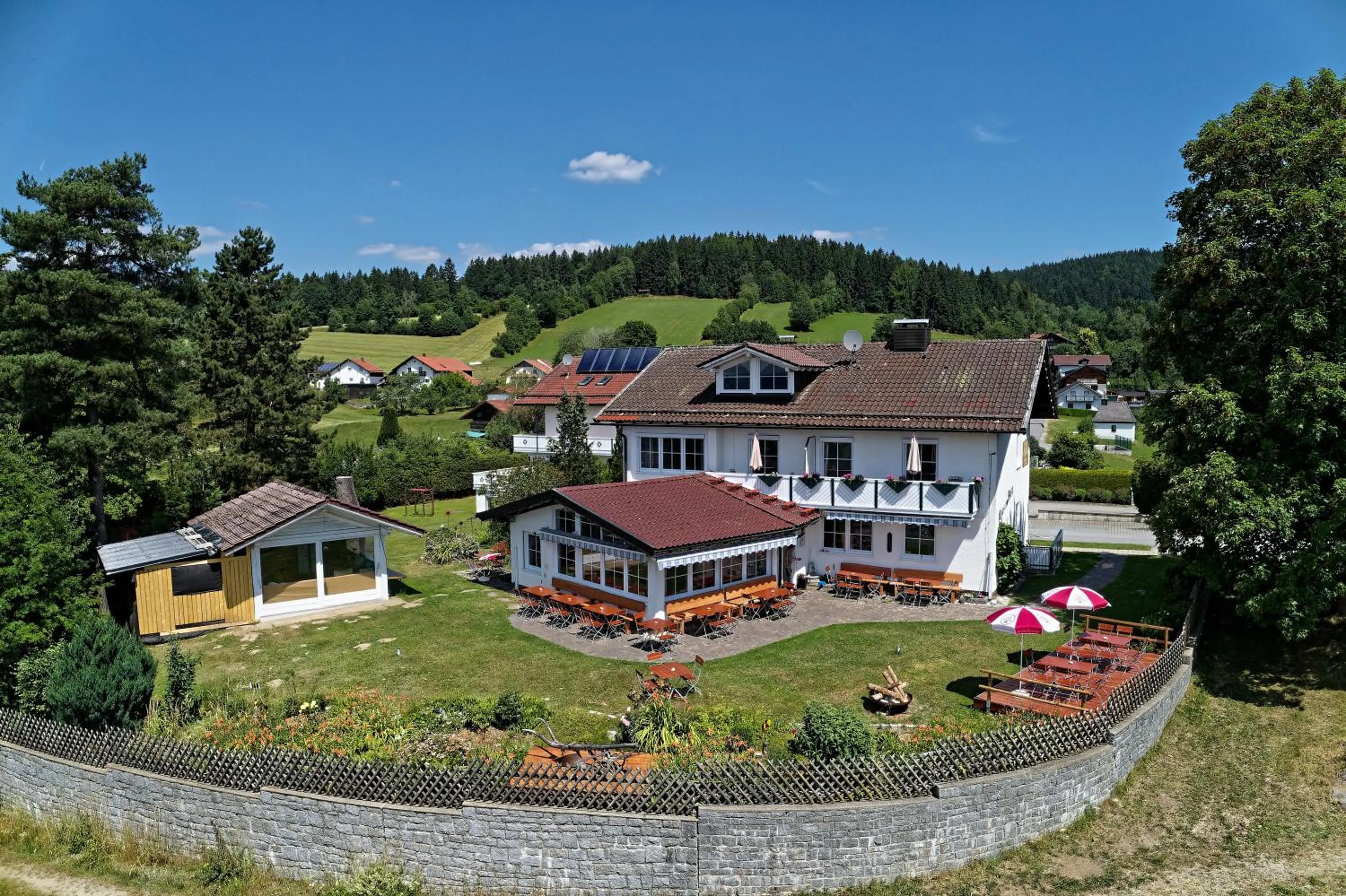 Hotel "Haus am Berg"