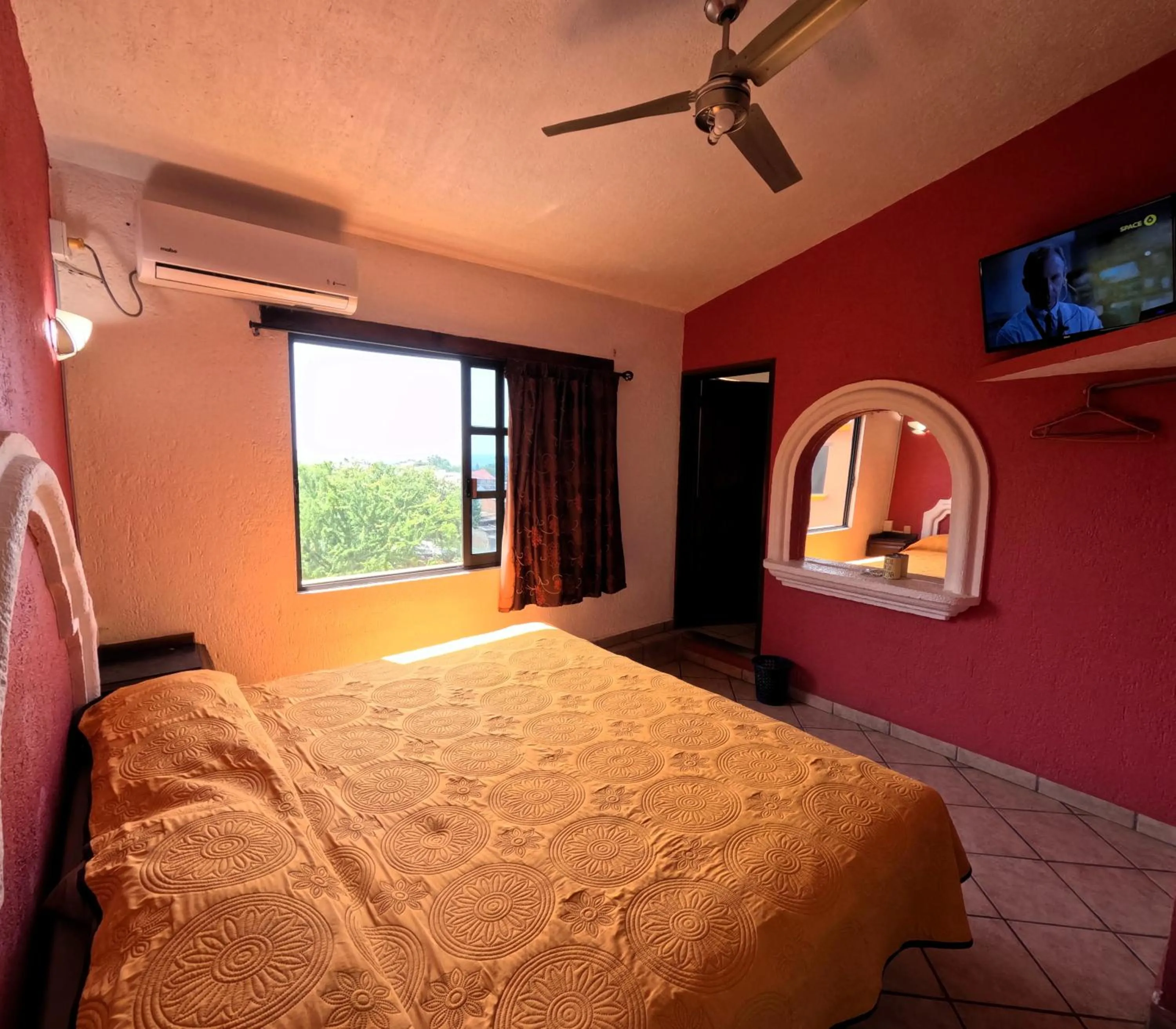 Bed in Hotel Sta Cruz Oaxtepec
