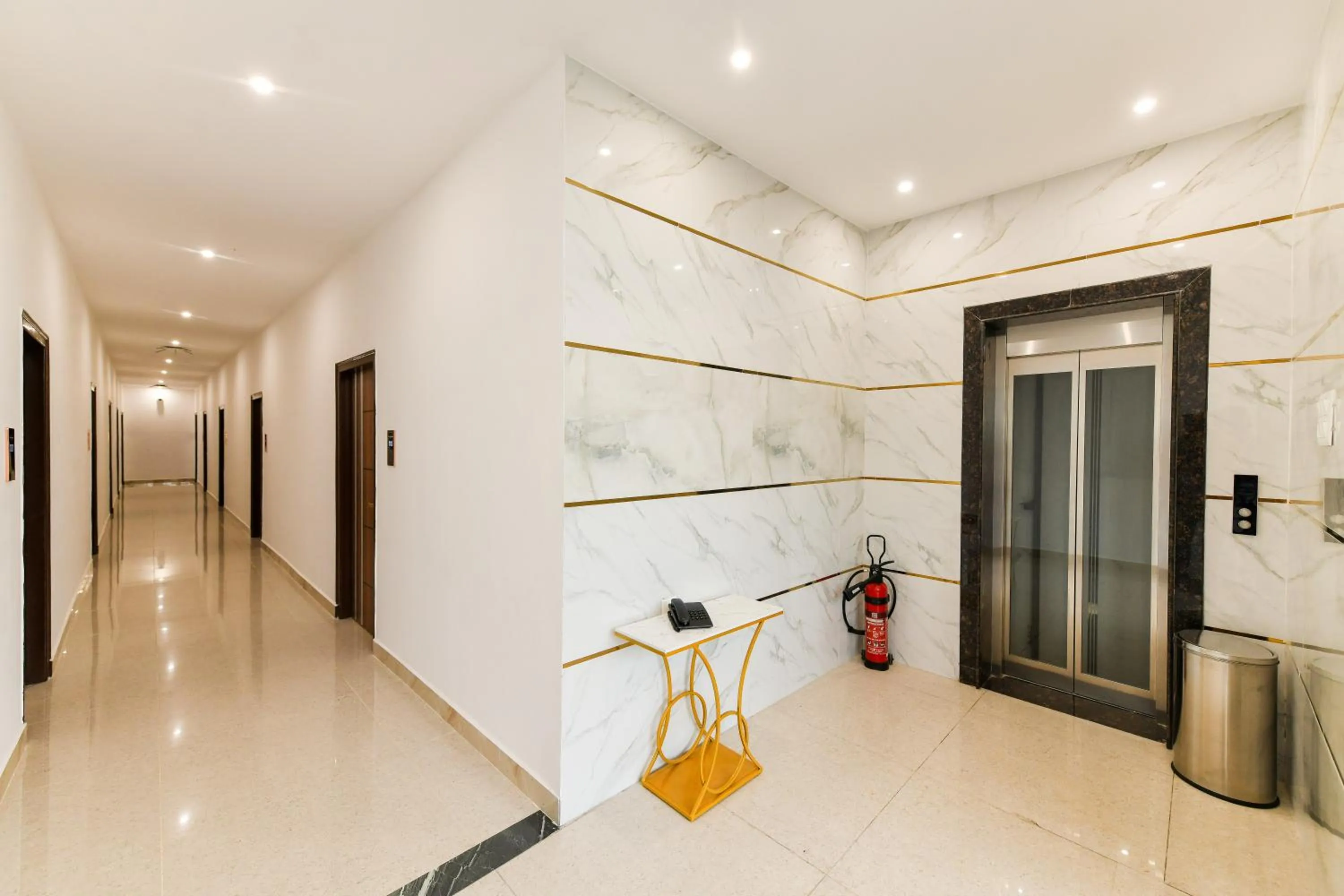 Area and facilities in Hotel Shine International