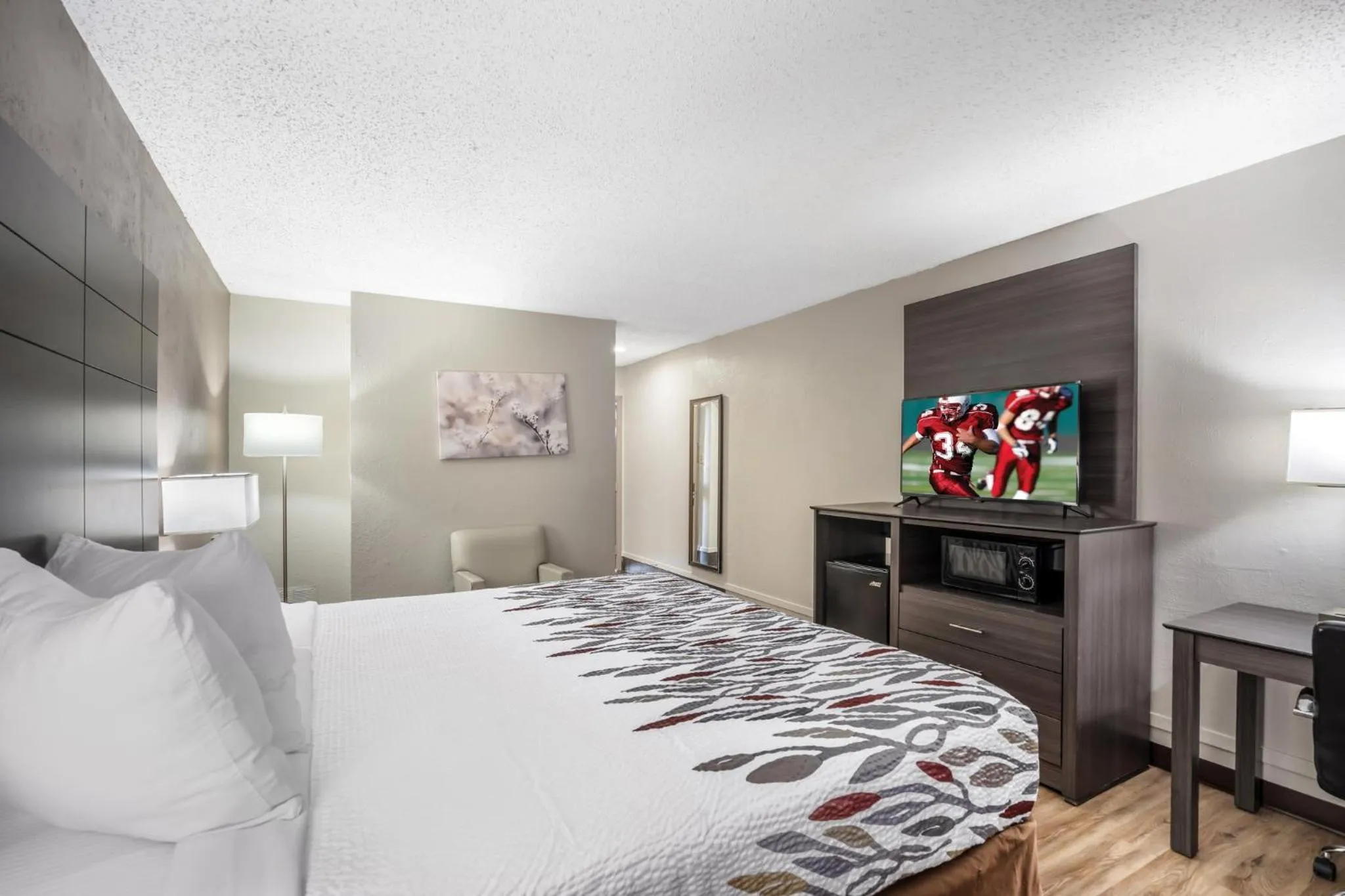 Bedroom, Bed in Best Western Trail Dust Inn & Suites