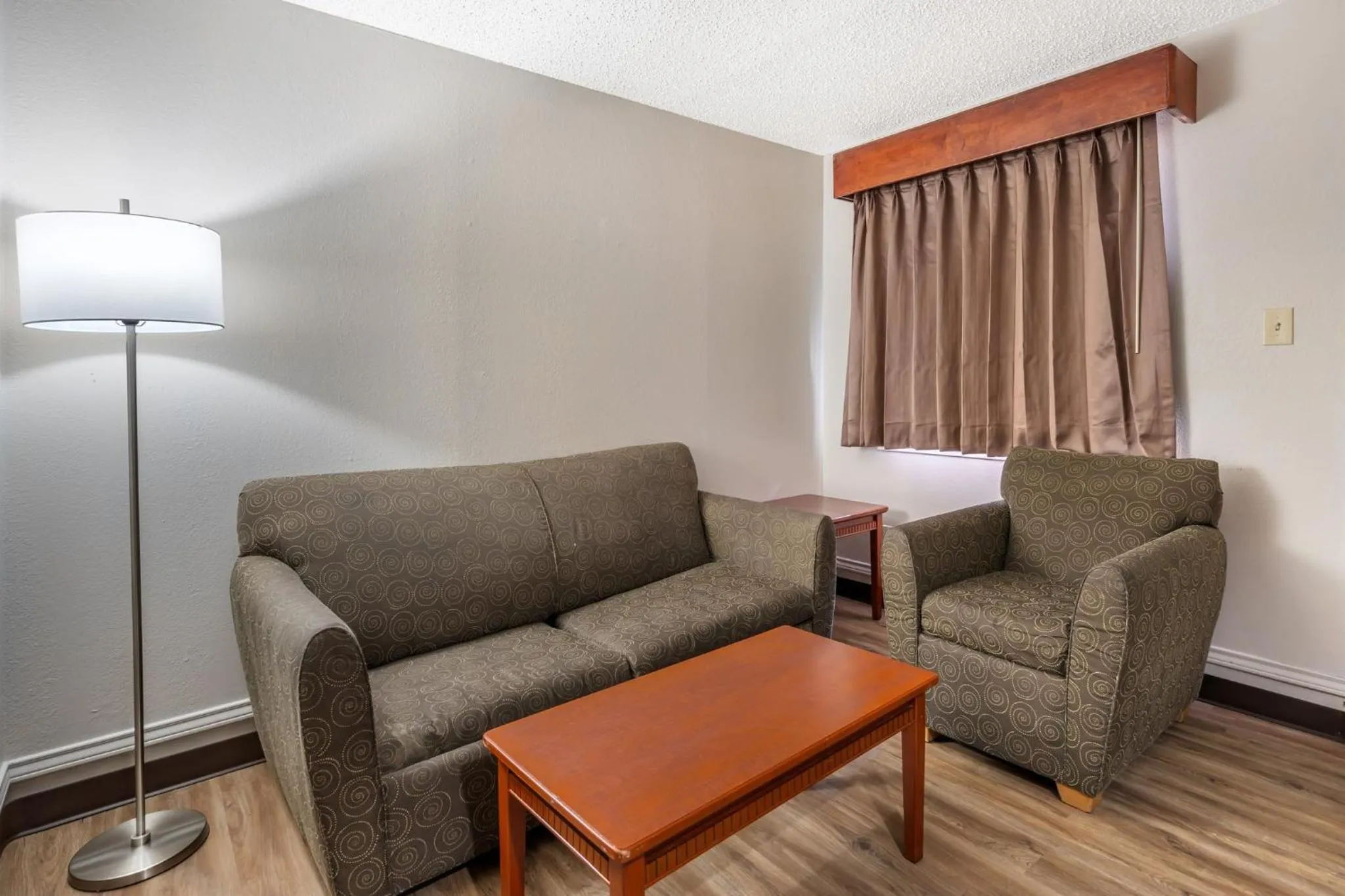 Photo of the whole room in Best Western Trail Dust Inn & Suites