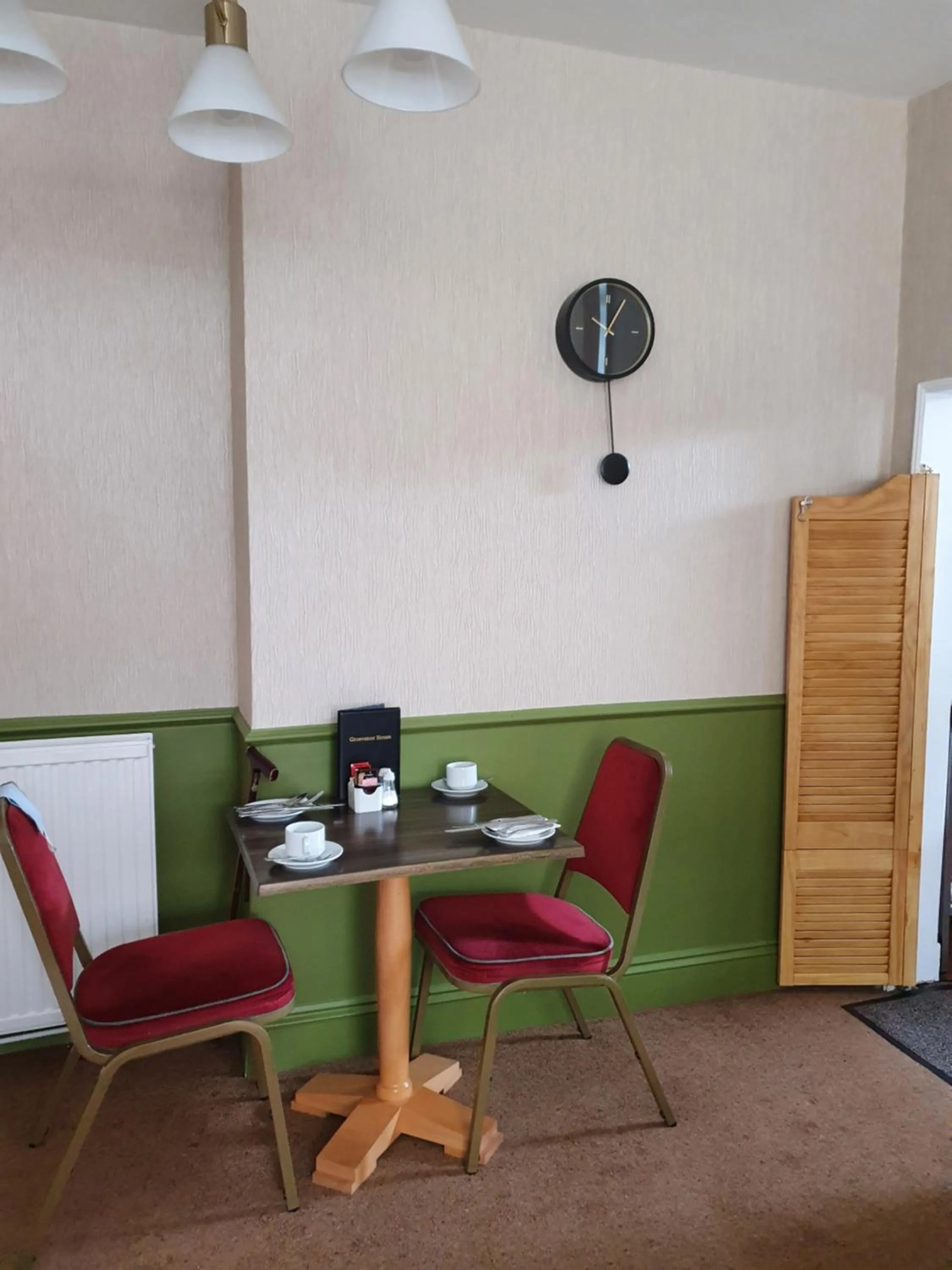 Dining area in Grosvenor House Hotel