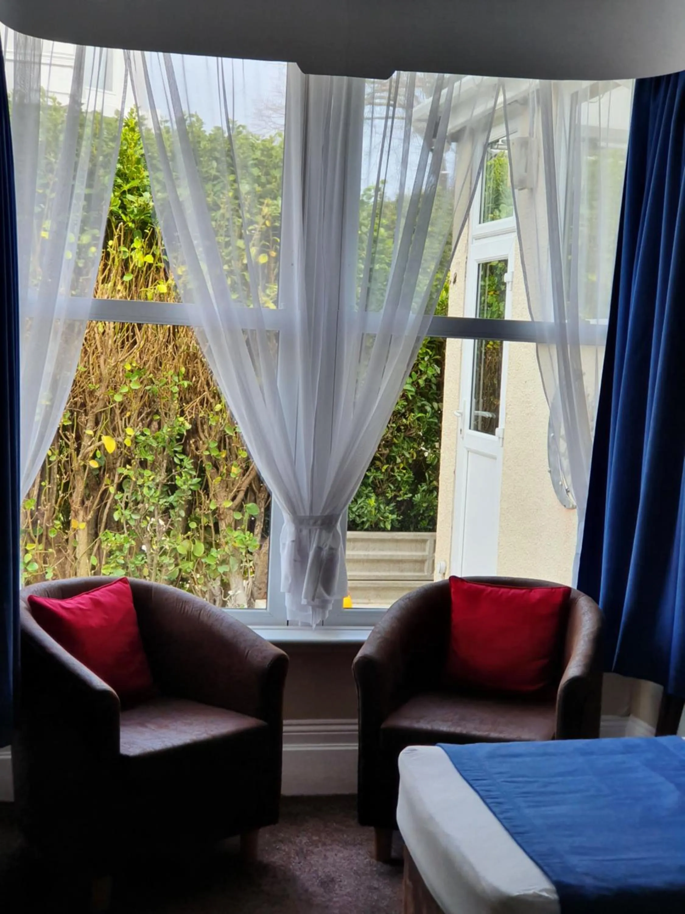 Seating area in Grosvenor House Hotel