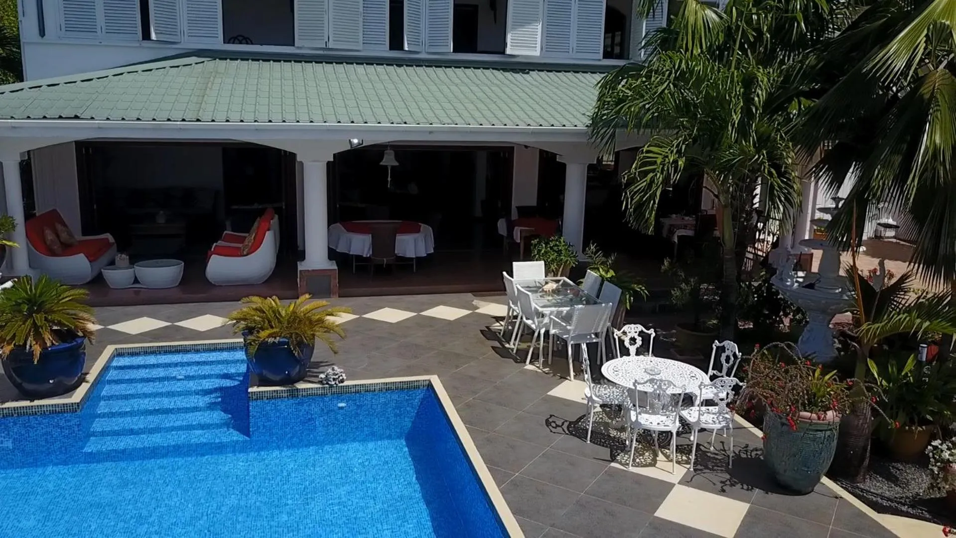 Pool view in Le Bonheur Villa