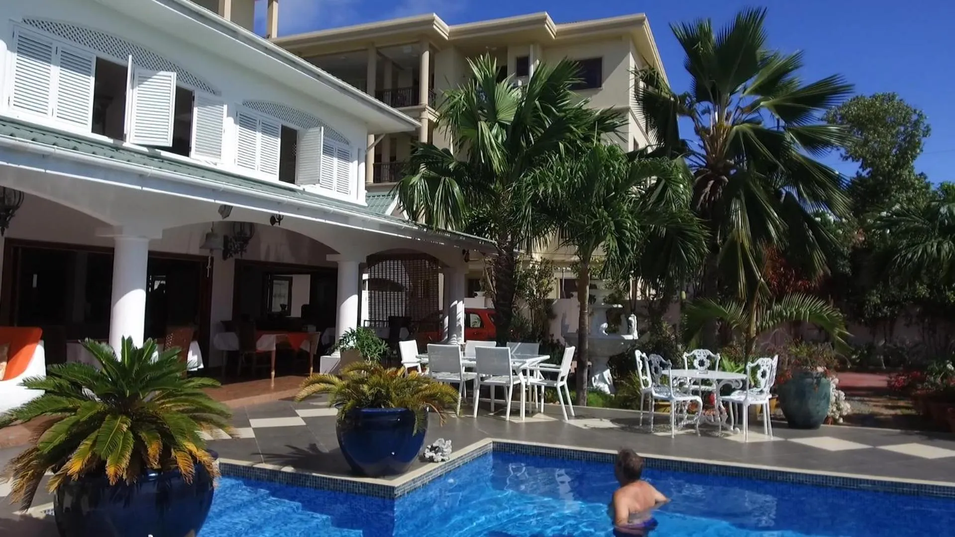 Pool view in Le Bonheur Villa