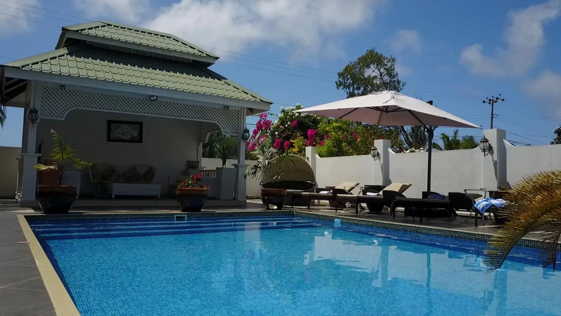 Pool view in Le Bonheur Villa