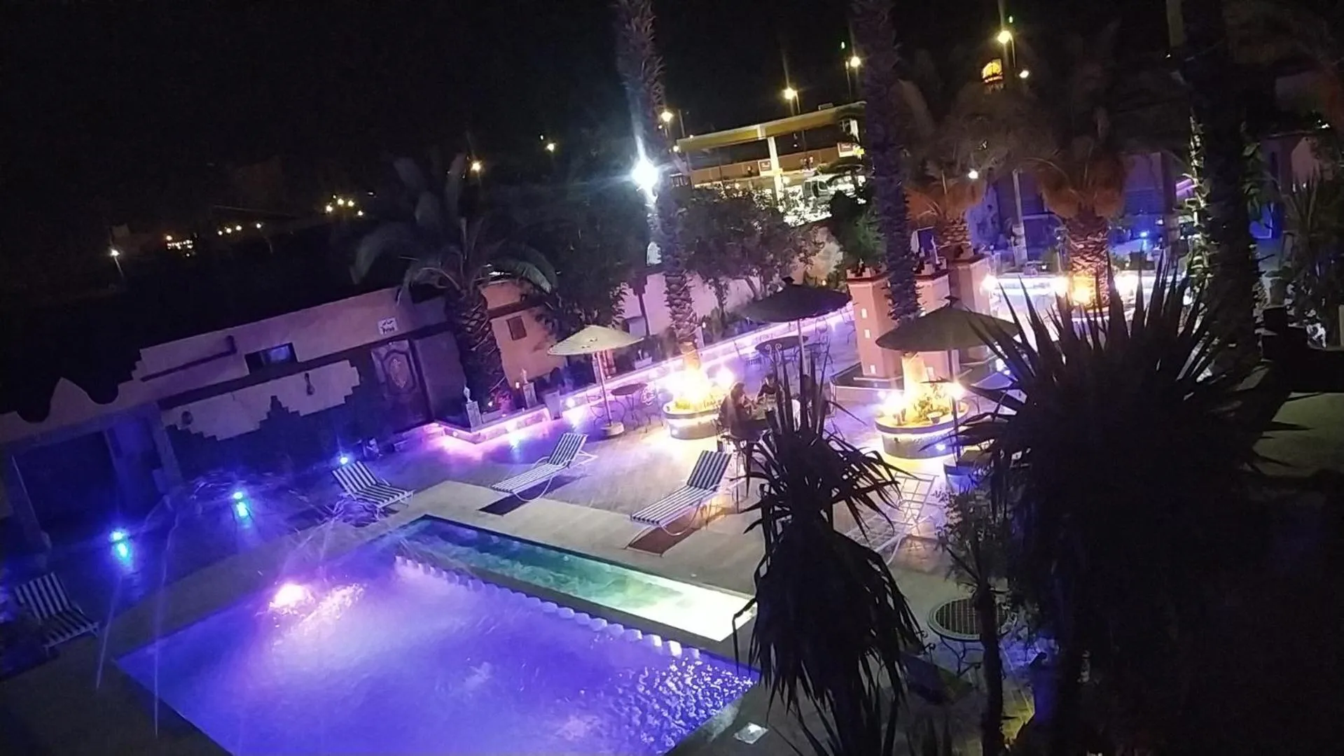 Hôtel La Vallée Des Oiseaux