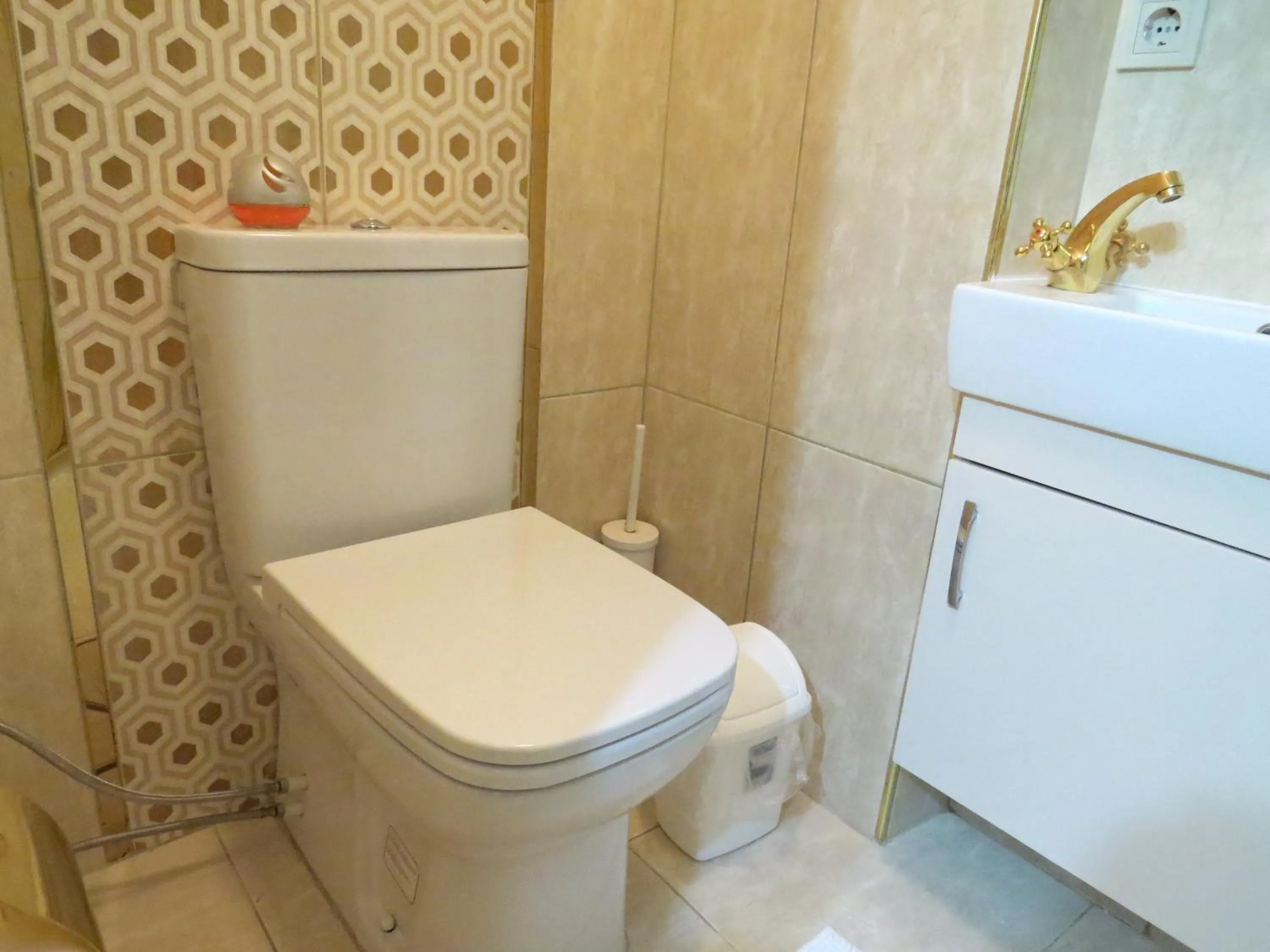 Bathroom in Istanberry - Pera Apartments