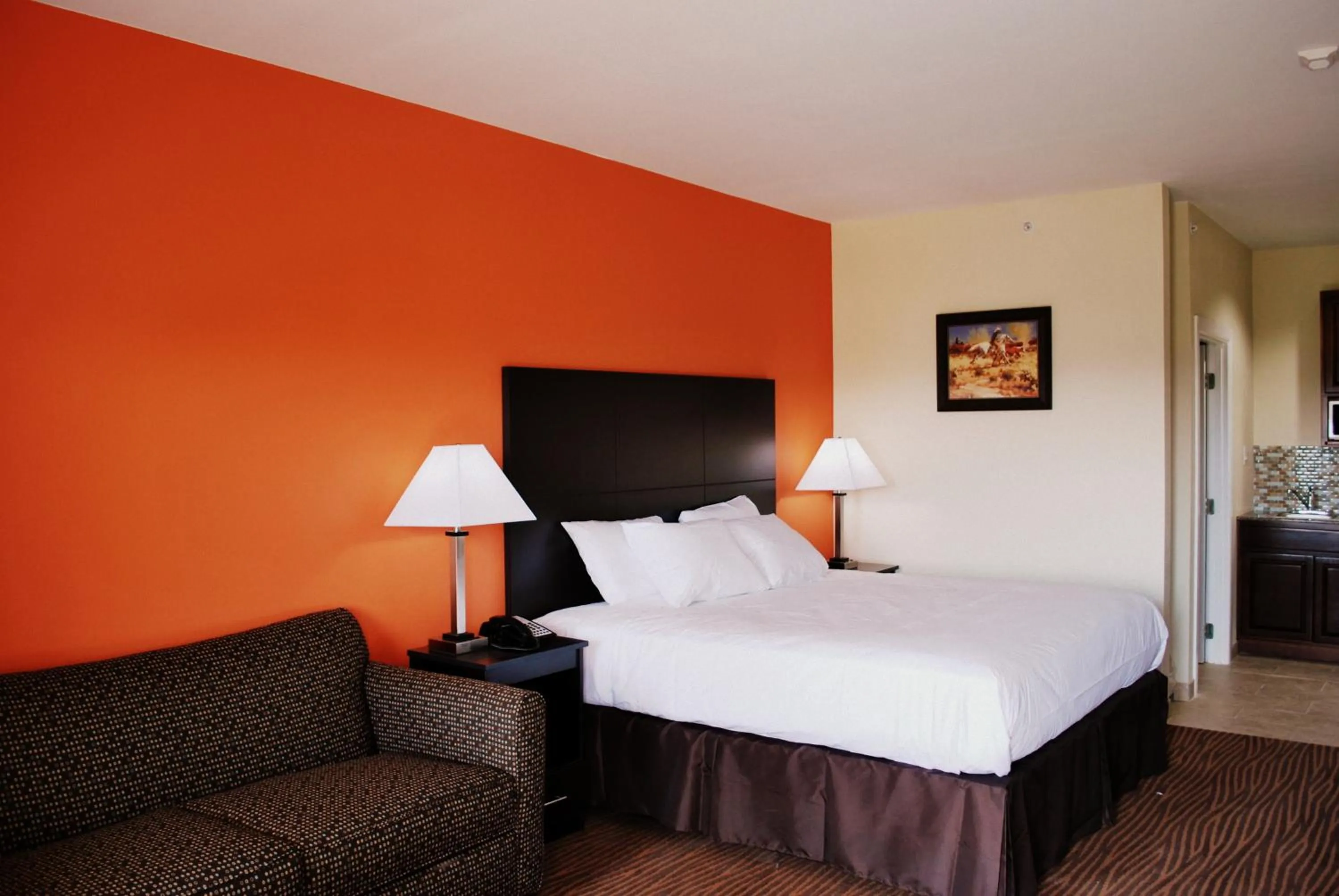 Bedroom in Westwood Inn & Suites