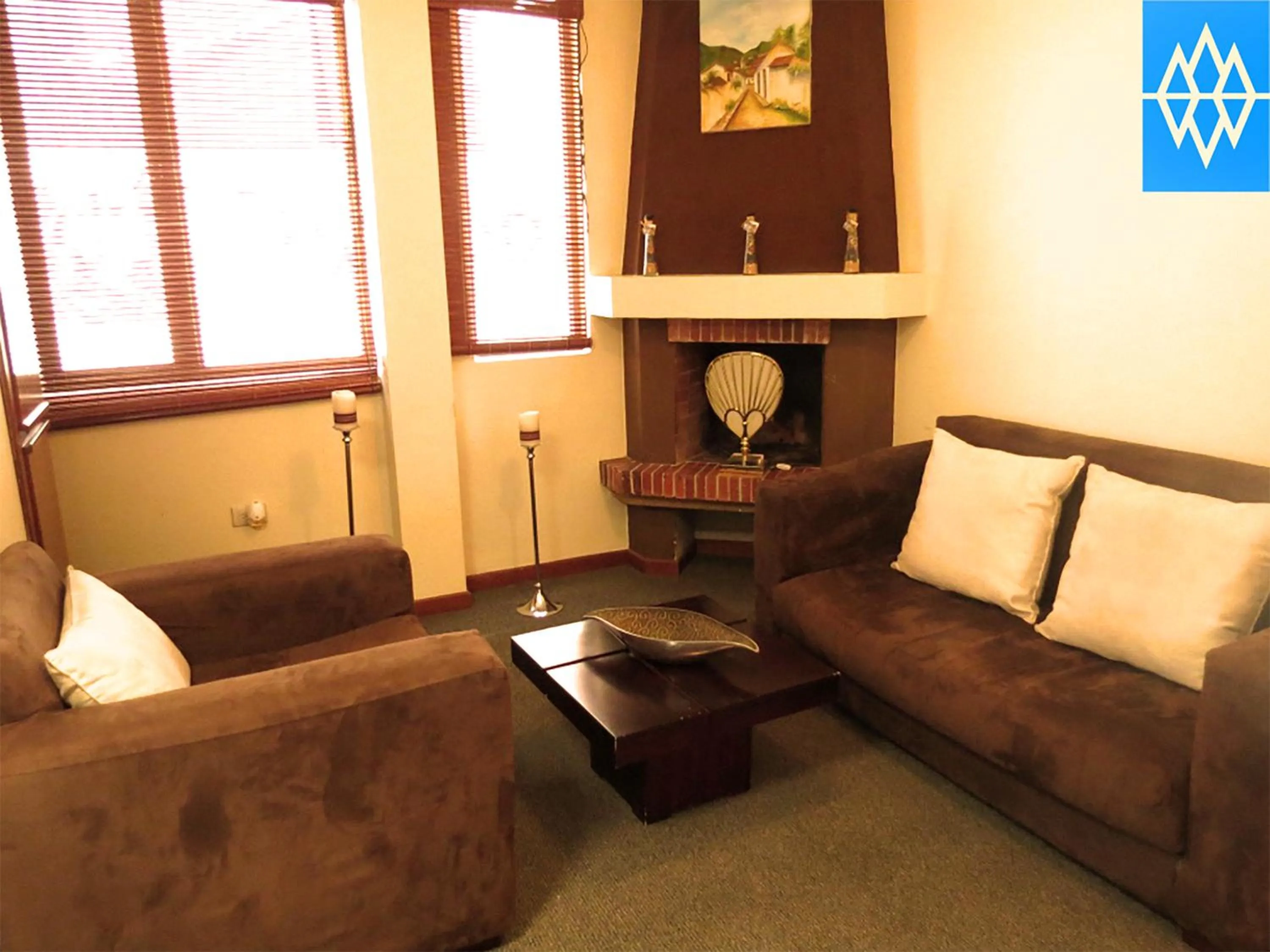 Living room in Altura Rooms & Suites