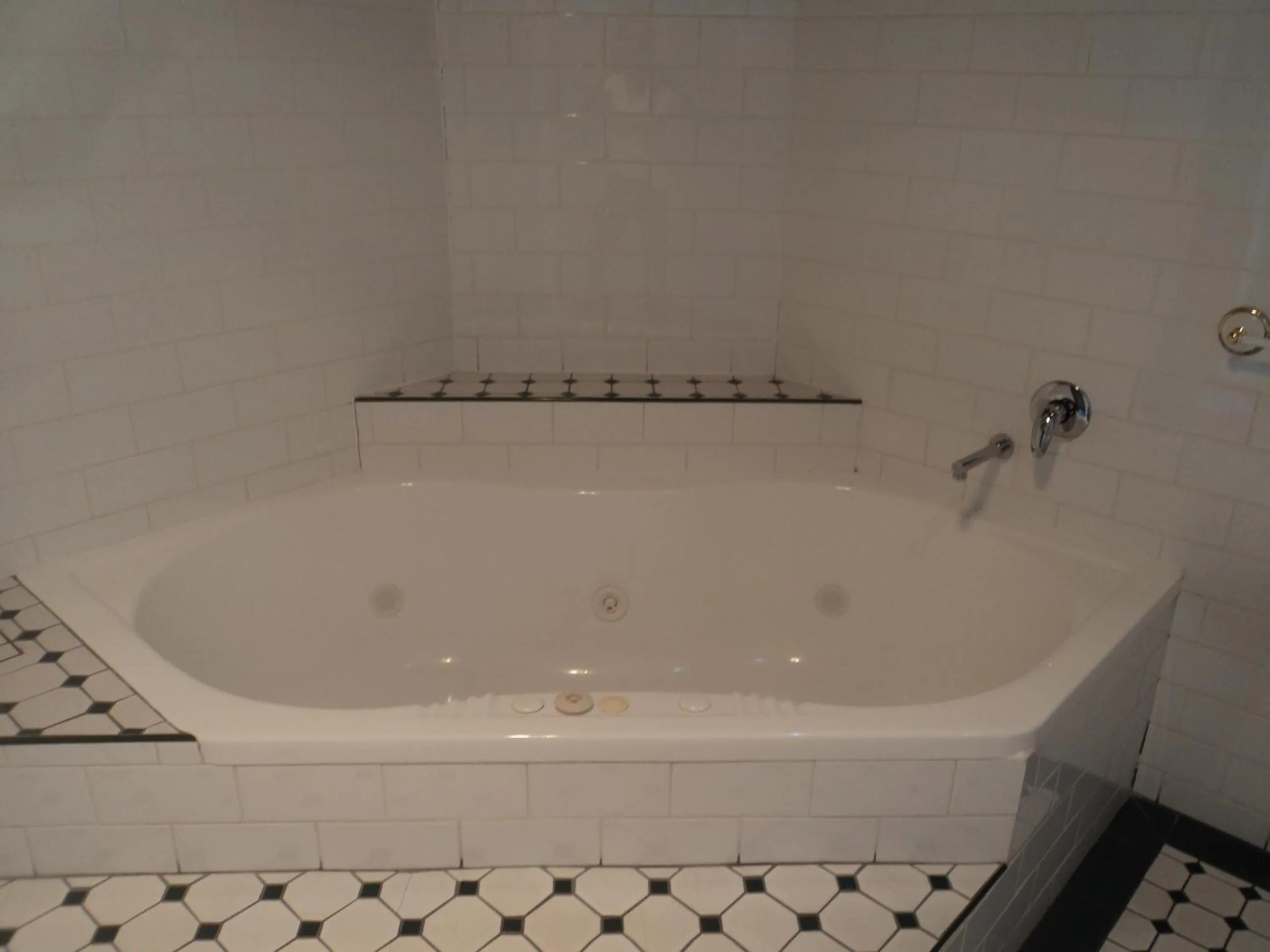 Bathroom in Hahndorf Motel