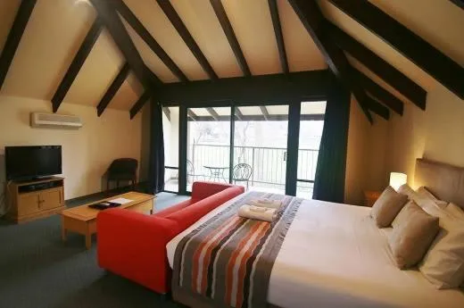 Photo of the whole room, Bed in Hahndorf Motel