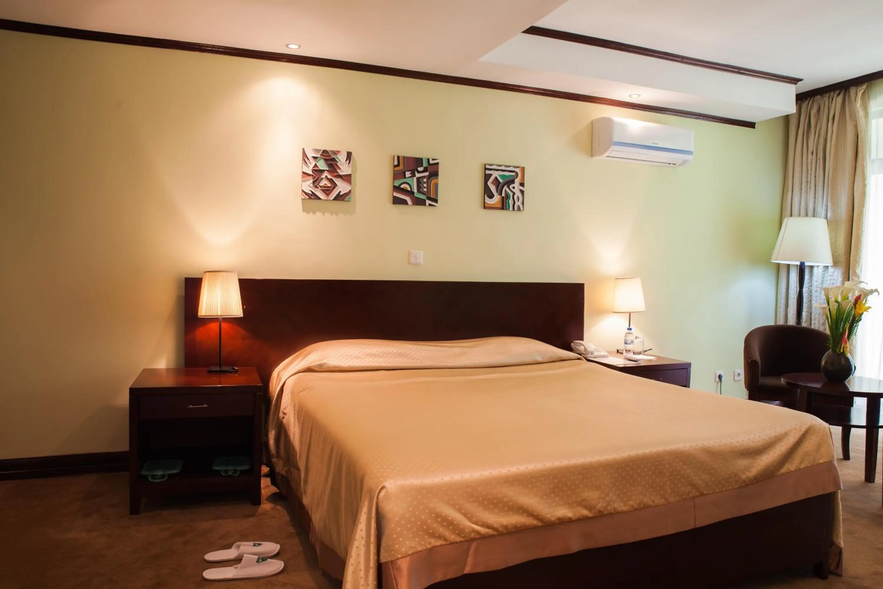 Bedroom, Bed in Gorillas Volcanoes Hotel