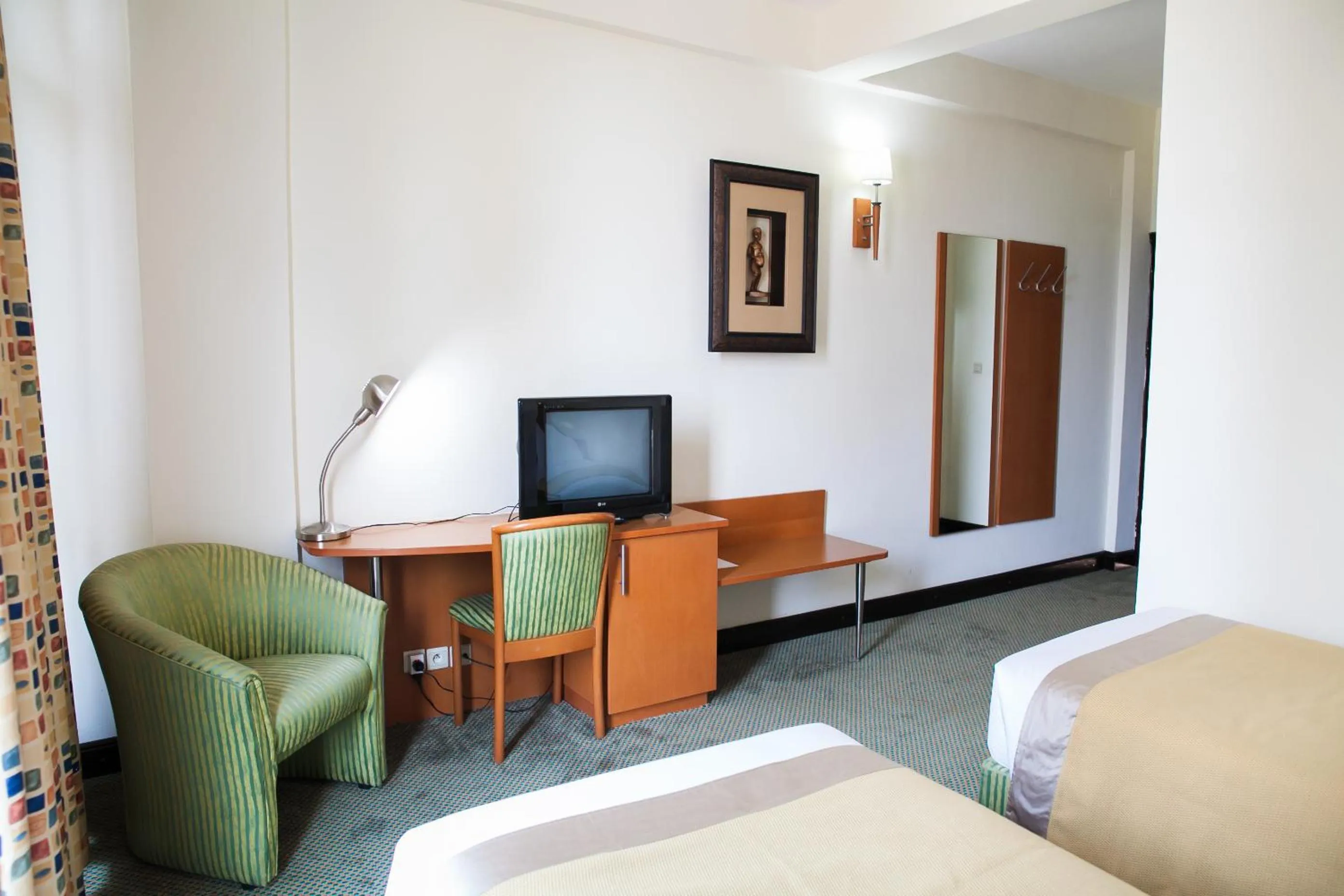 Bedroom, Bed in Gorillas City Centre Hotel