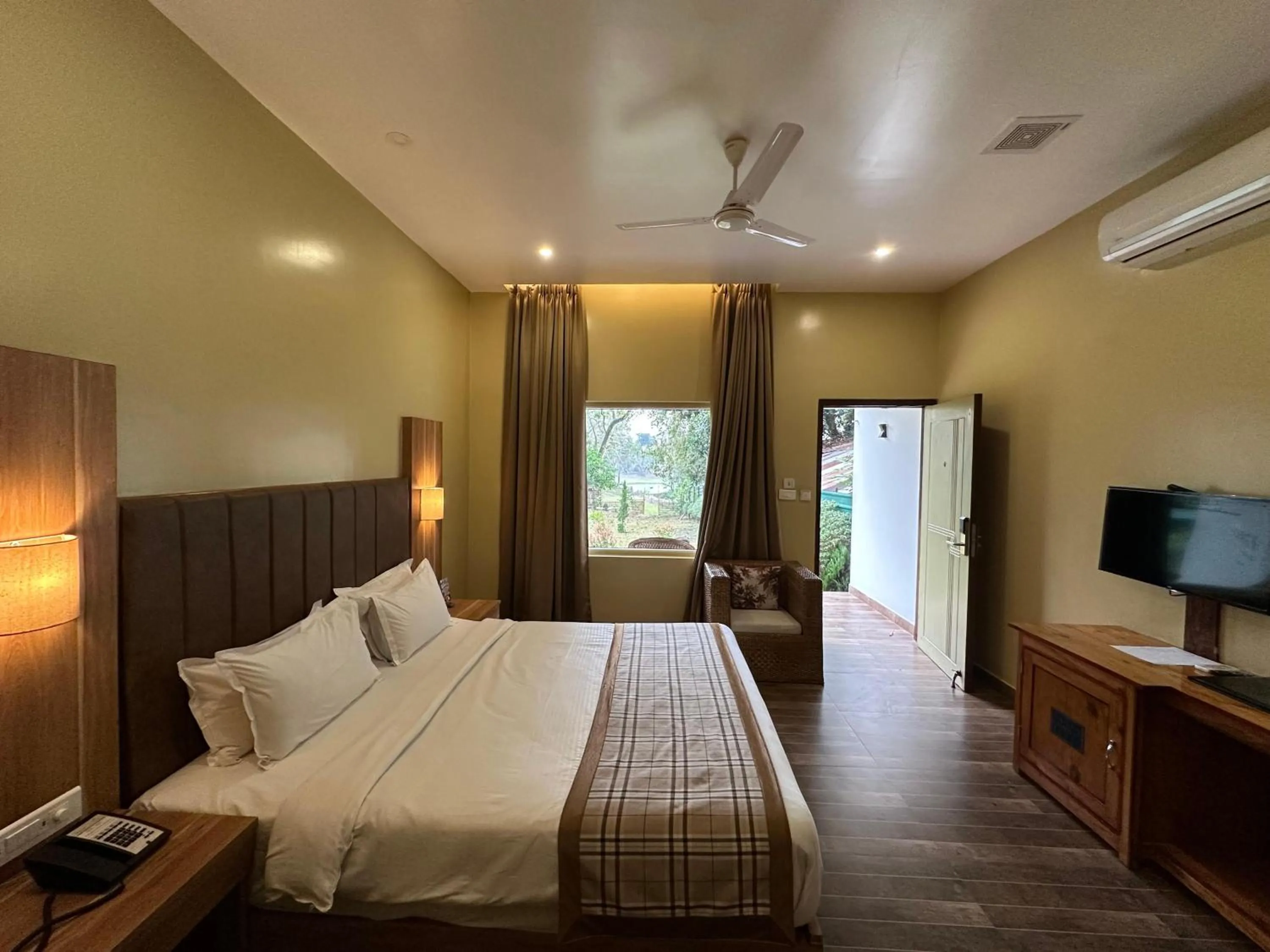 Photo of the whole room in Jungleciti House, Kaziranga National Park