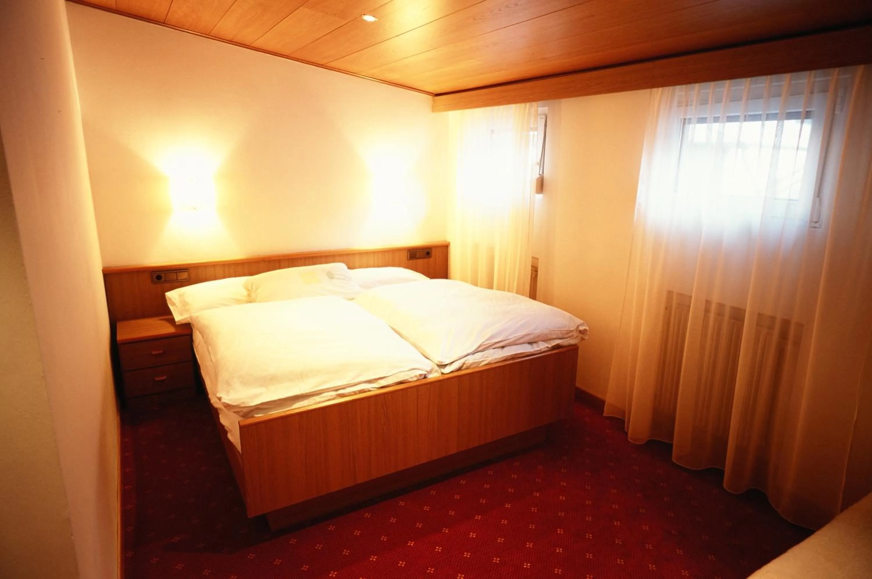 Bedroom, Bed in Residence Frea