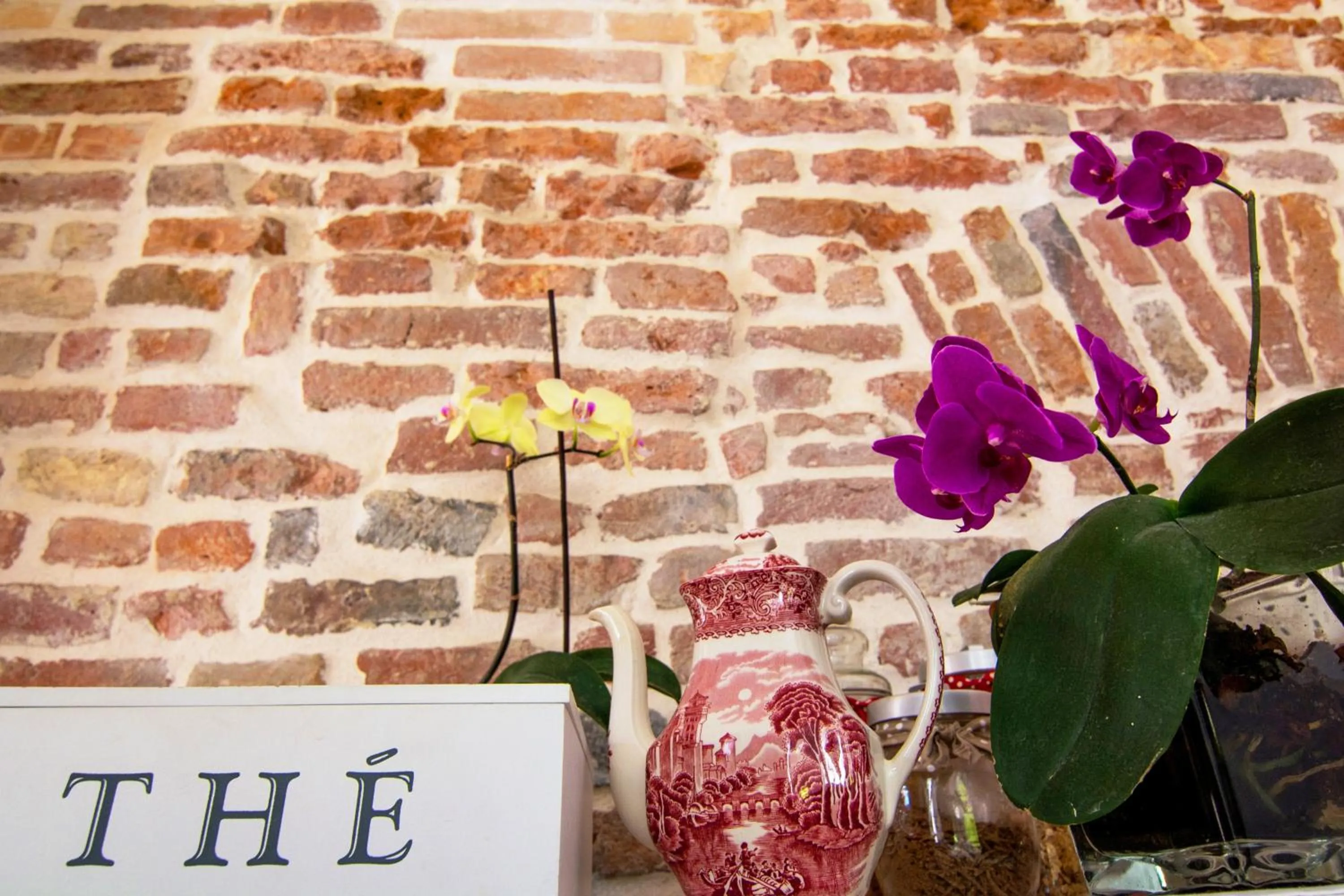 Decorative detail in B&B La Porta Rossa