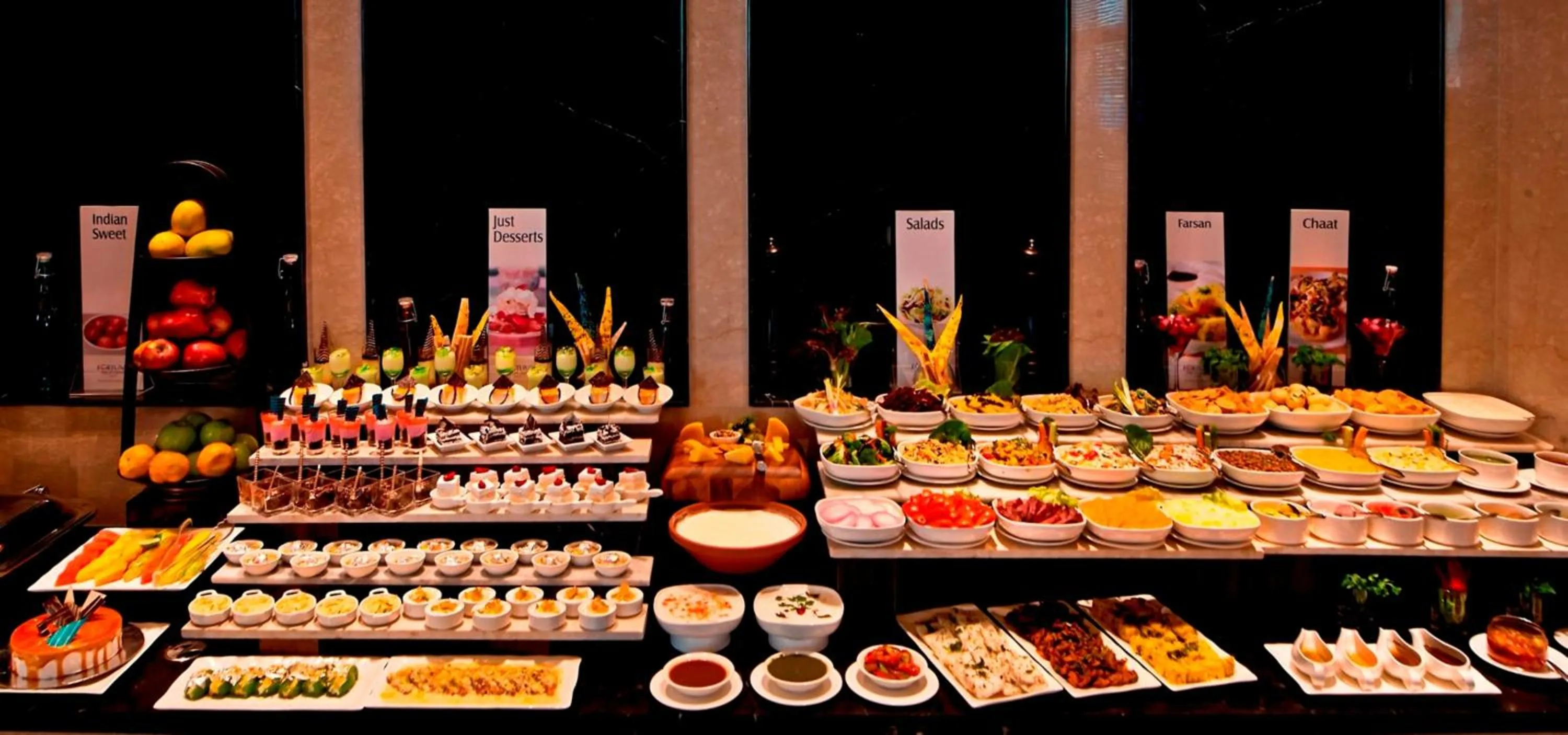 Restaurant/places to eat in Fortune Park JPS Grand Rajkot - Member ITC Hotels' Group