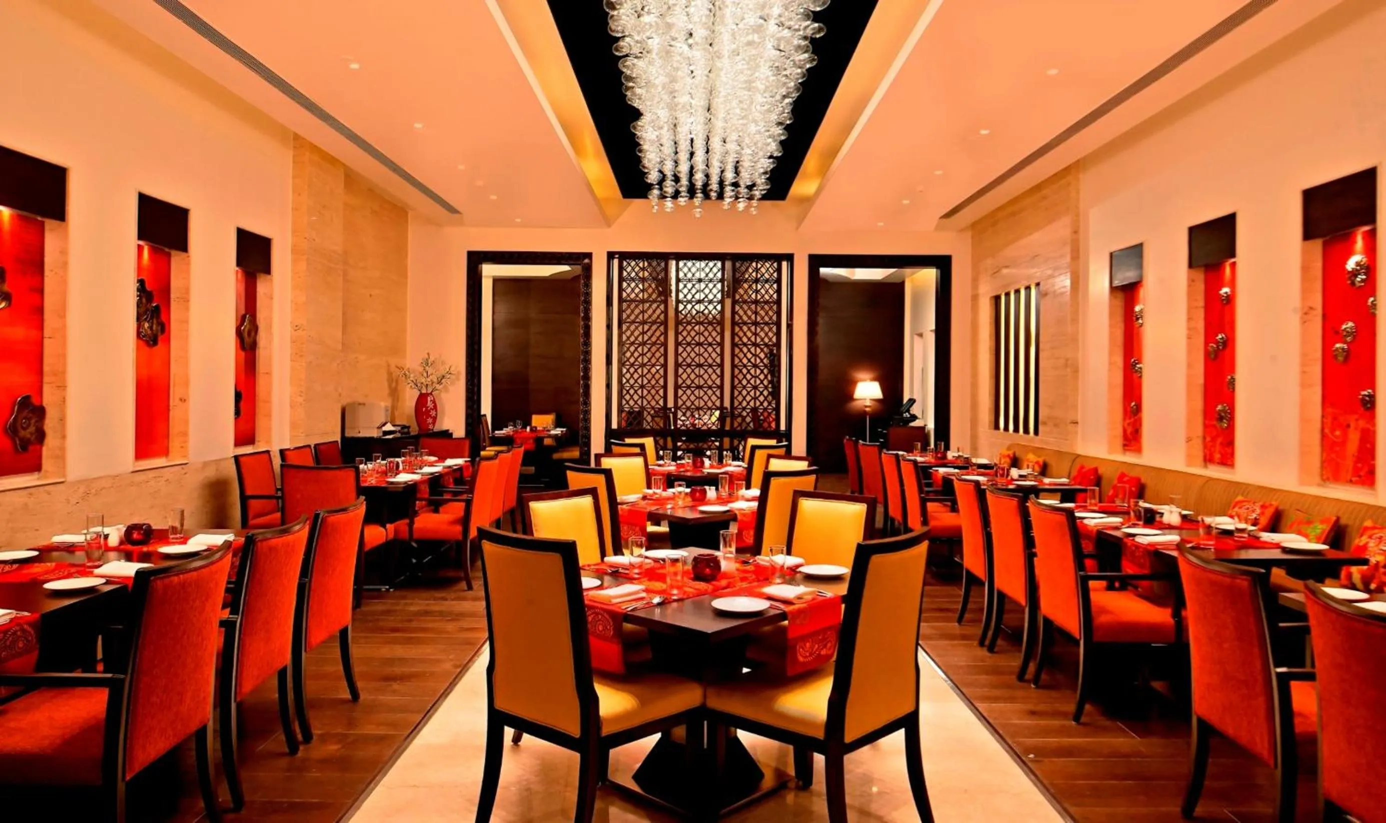 Restaurant/places to eat in Fortune Park JPS Grand Rajkot - Member ITC Hotels' Group