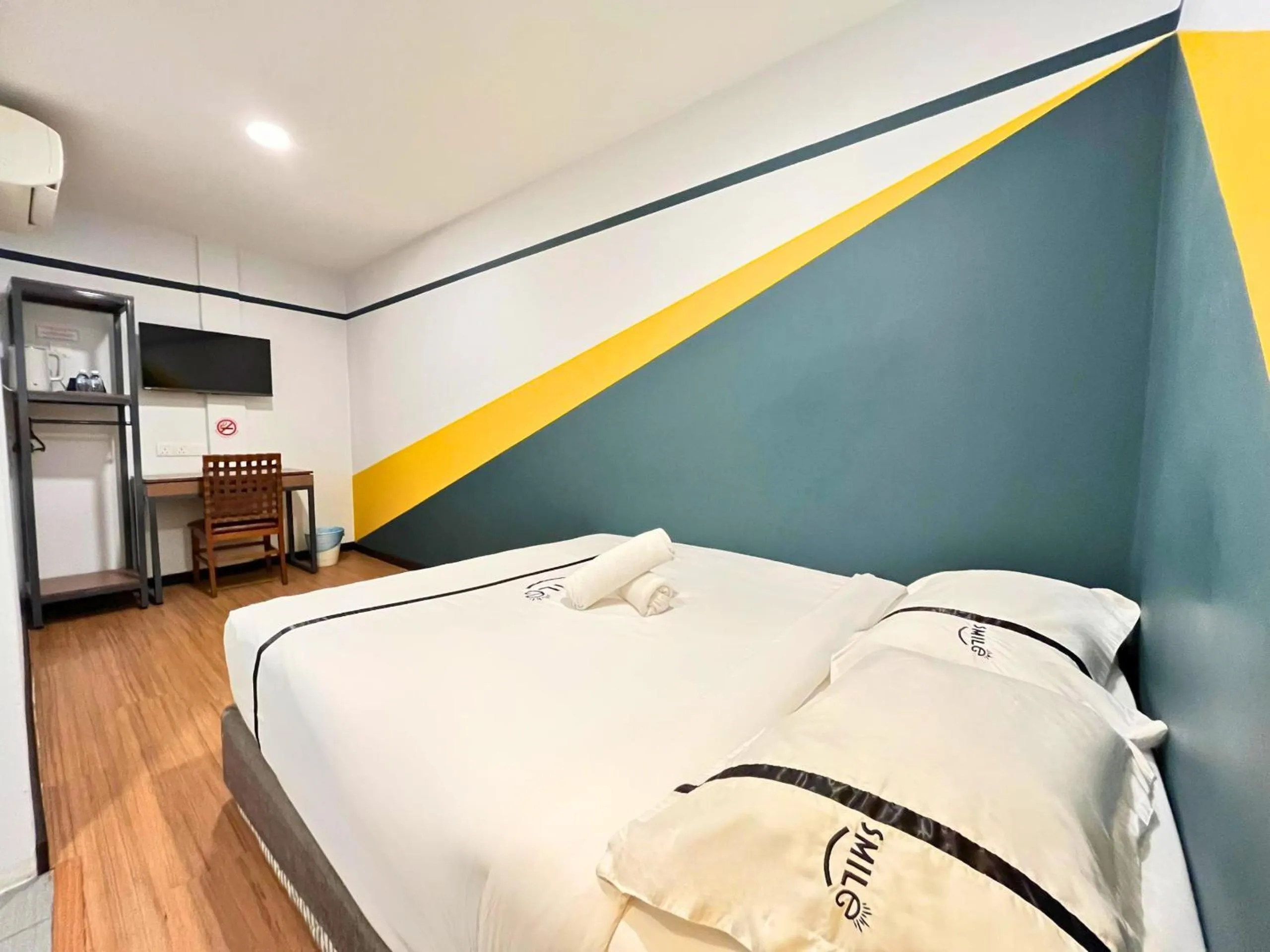 Bedroom, Bed in Sky Hotel Cheras Maluri