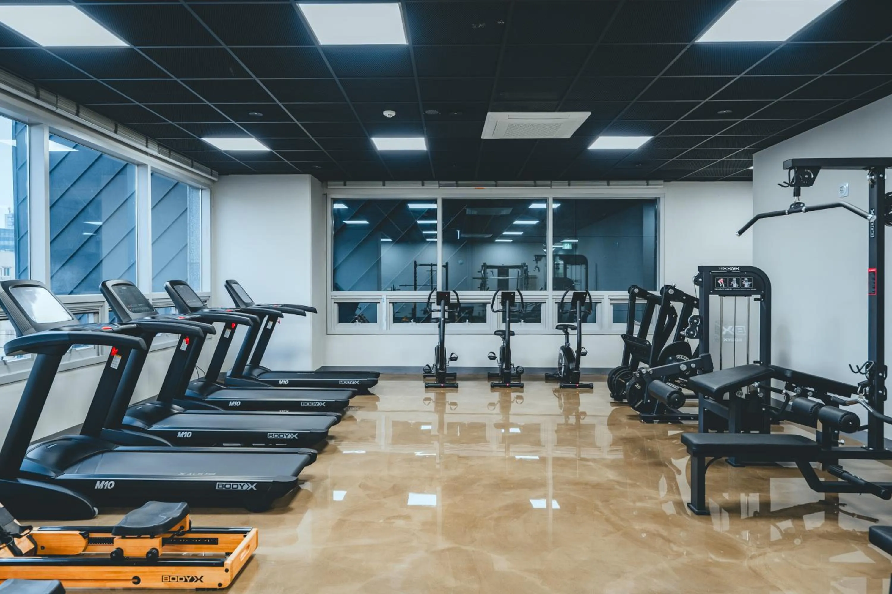 Fitness centre/facilities in H Avenue Sasang Station Residence Hotel