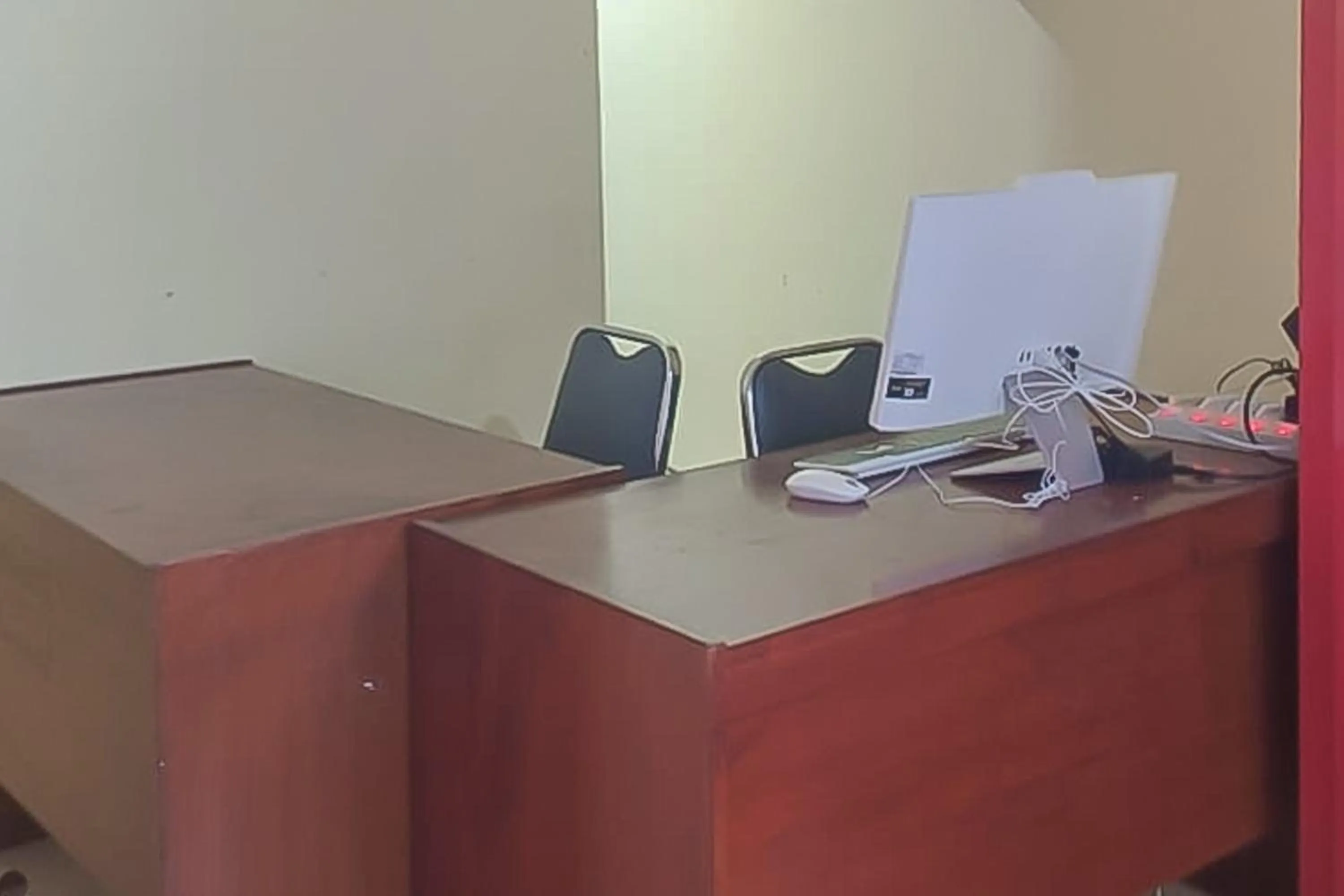 Lobby or reception in Urbanview Hotel Maharani Garut