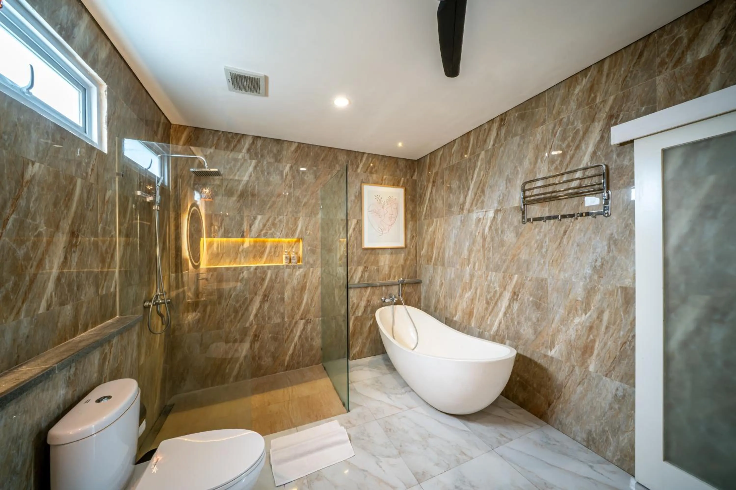 Bathroom in Dikubu Bali Villa and Suites