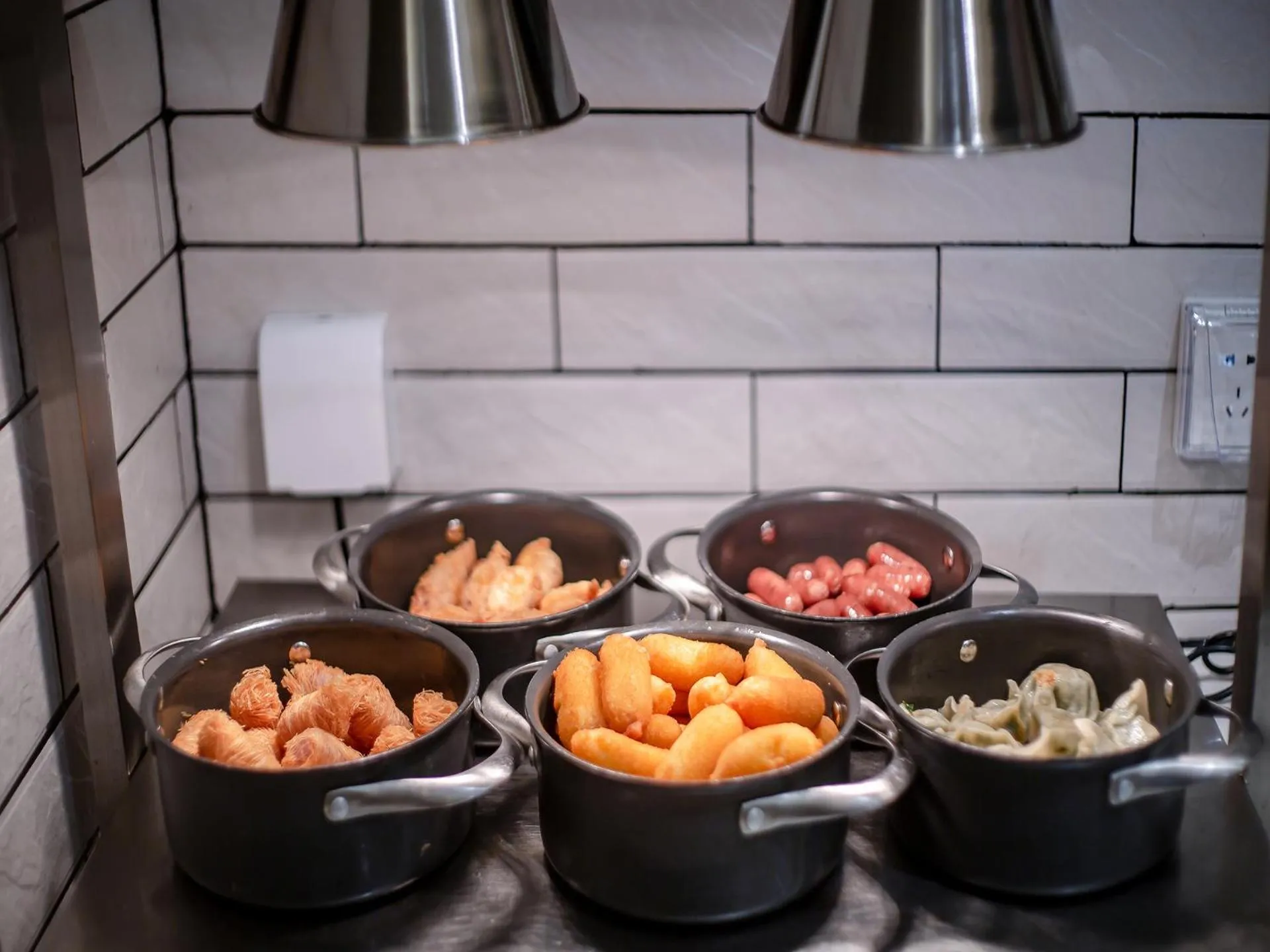 Restaurant/places to eat in Echarm Hotel Guigang Pingnan Central Plaza Branch