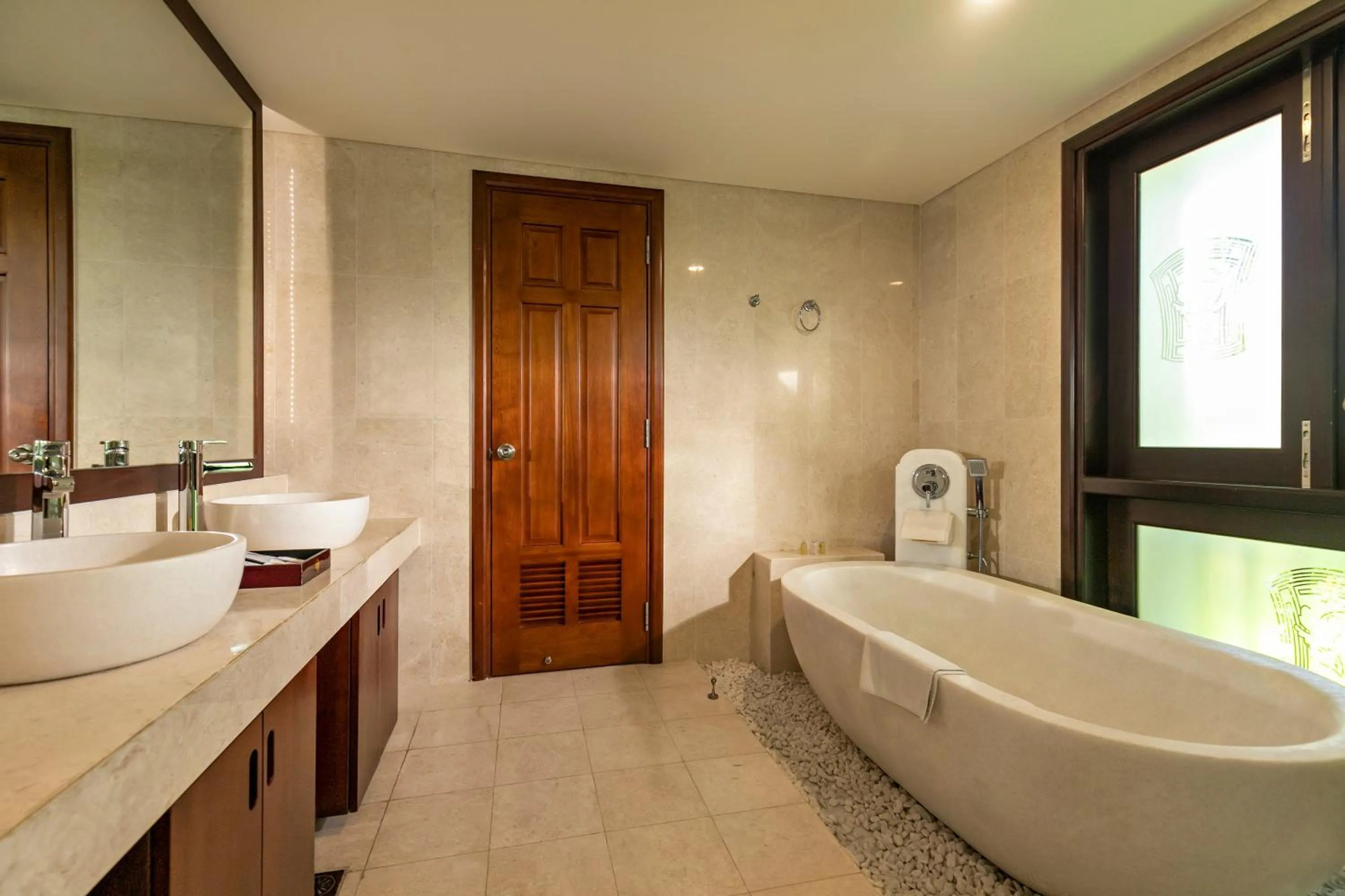 Hot Tub in Purama Villas Luxury Resort Da Nang