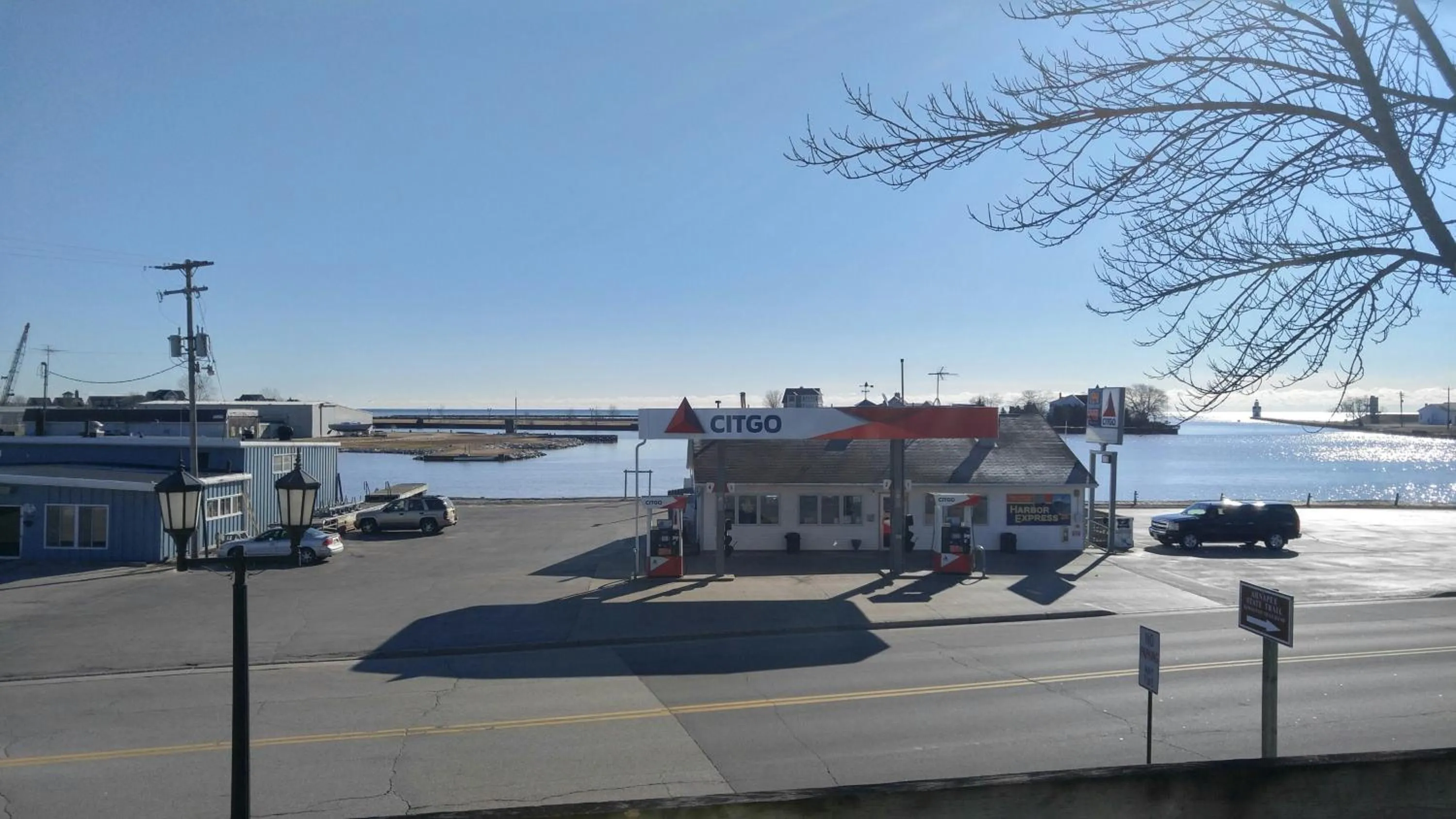 Lake view in Harbor Lights Lodge