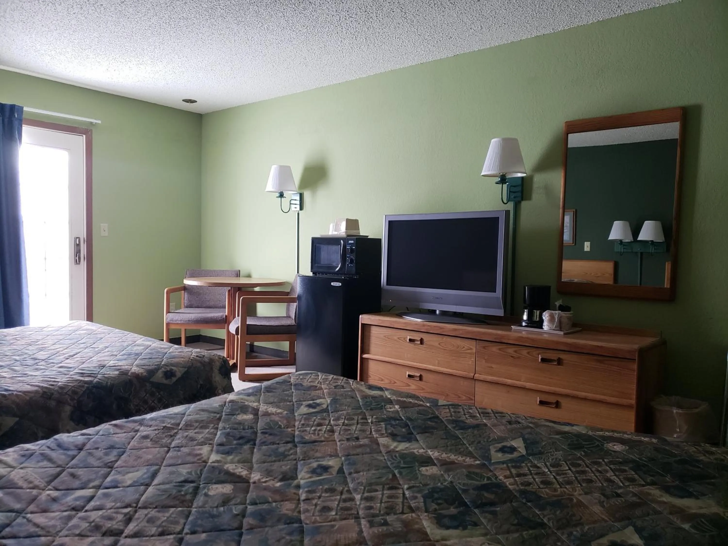 Other, Bed in Harbor Lights Lodge