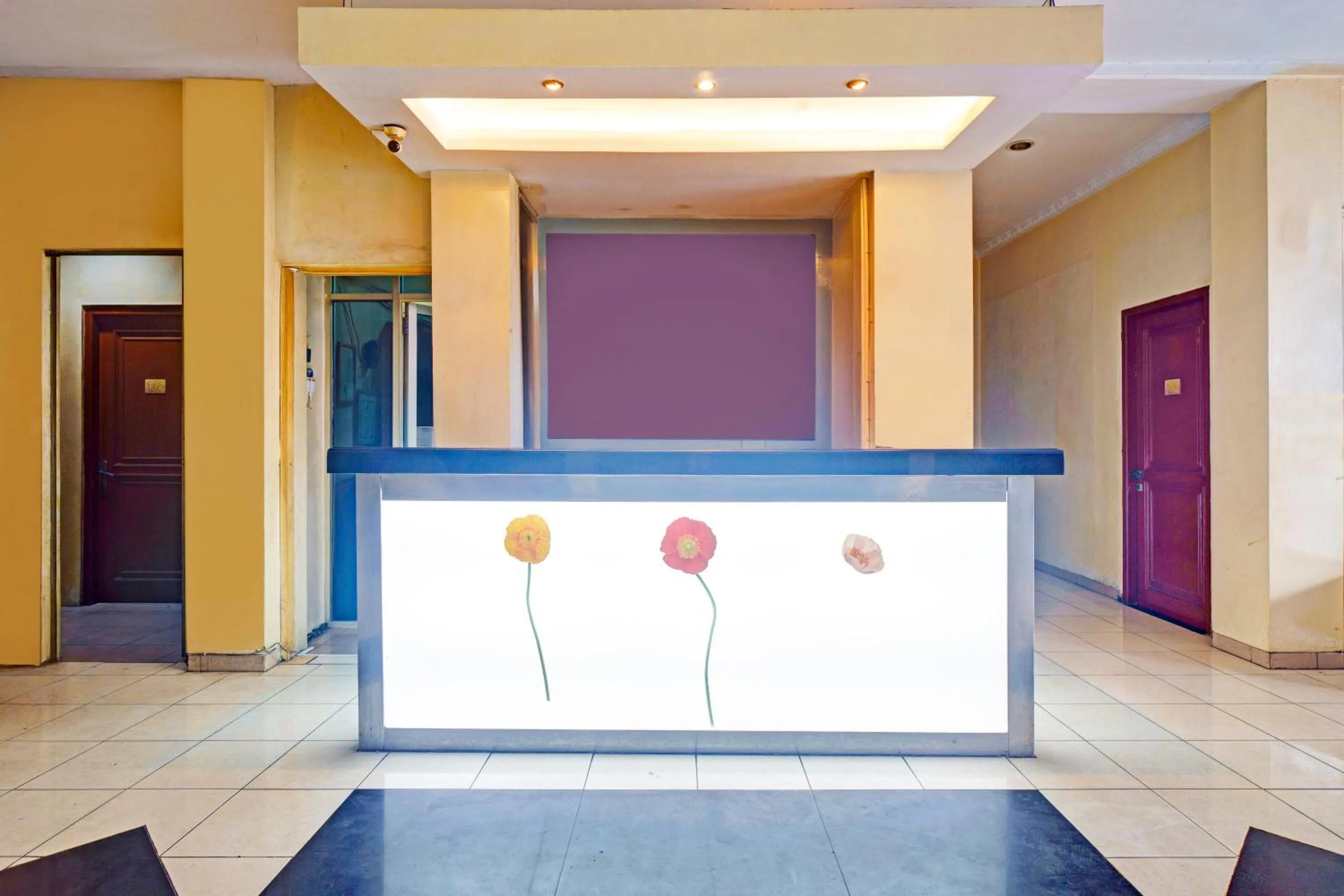 Lobby or reception in Collection O Tanah Abang Near Stasiun Tanah Abang Formerly Hotel Bimo Slipi
