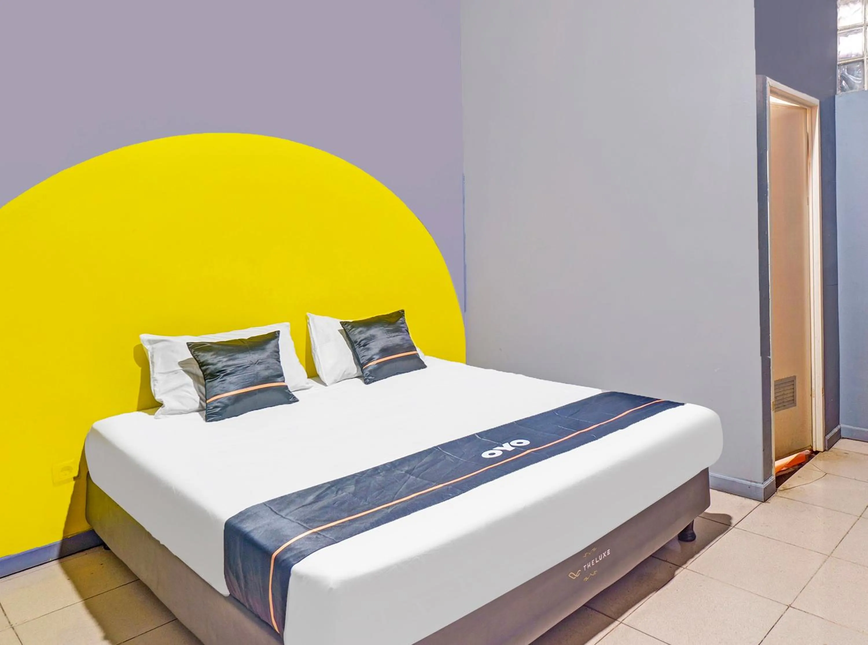 Bedroom in Collection O Tanah Abang Near Stasiun Tanah Abang Formerly Hotel Bimo Slipi