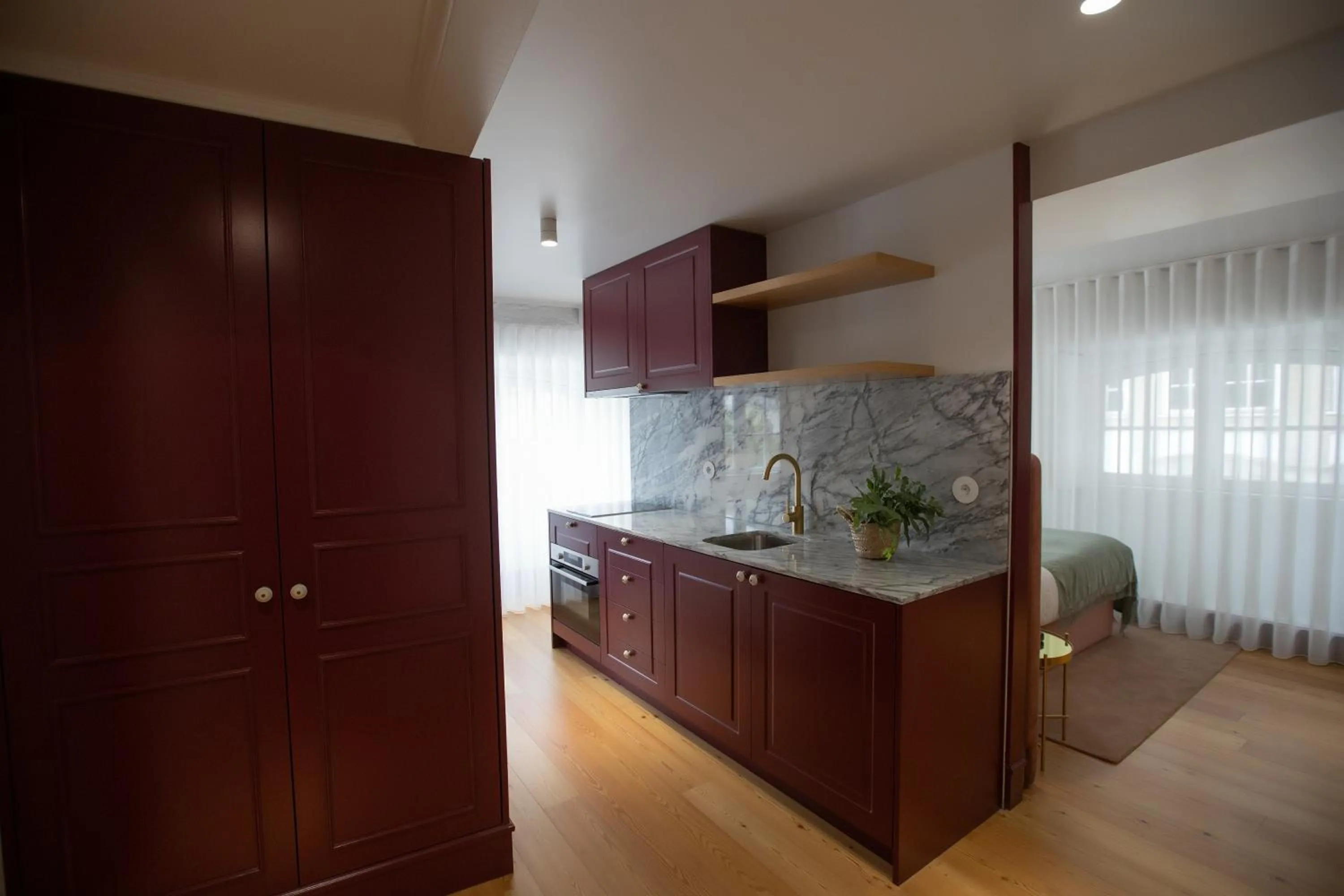 Kitchen or kitchenette in Trovador Guest House