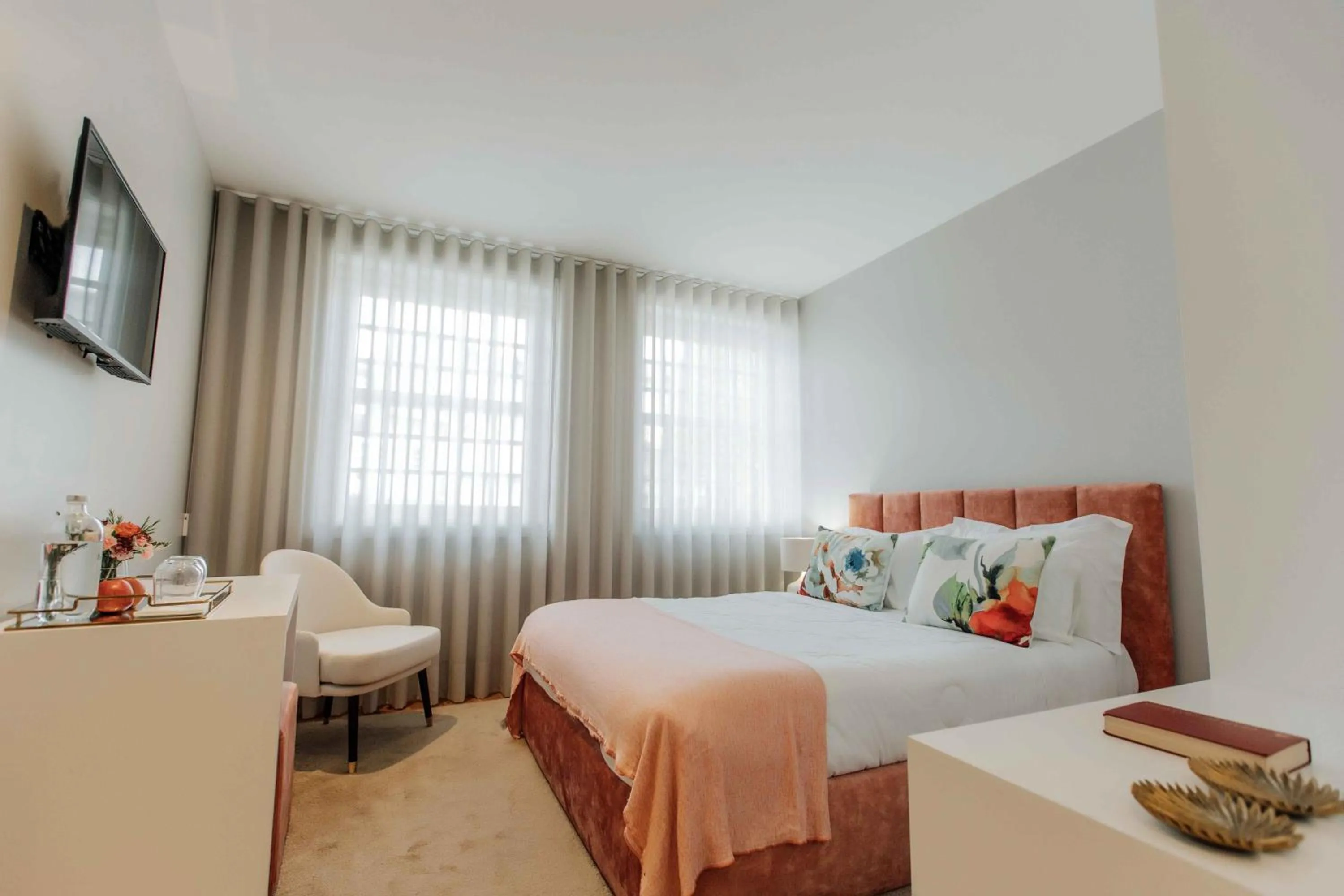 Bed in Trovador Guest House