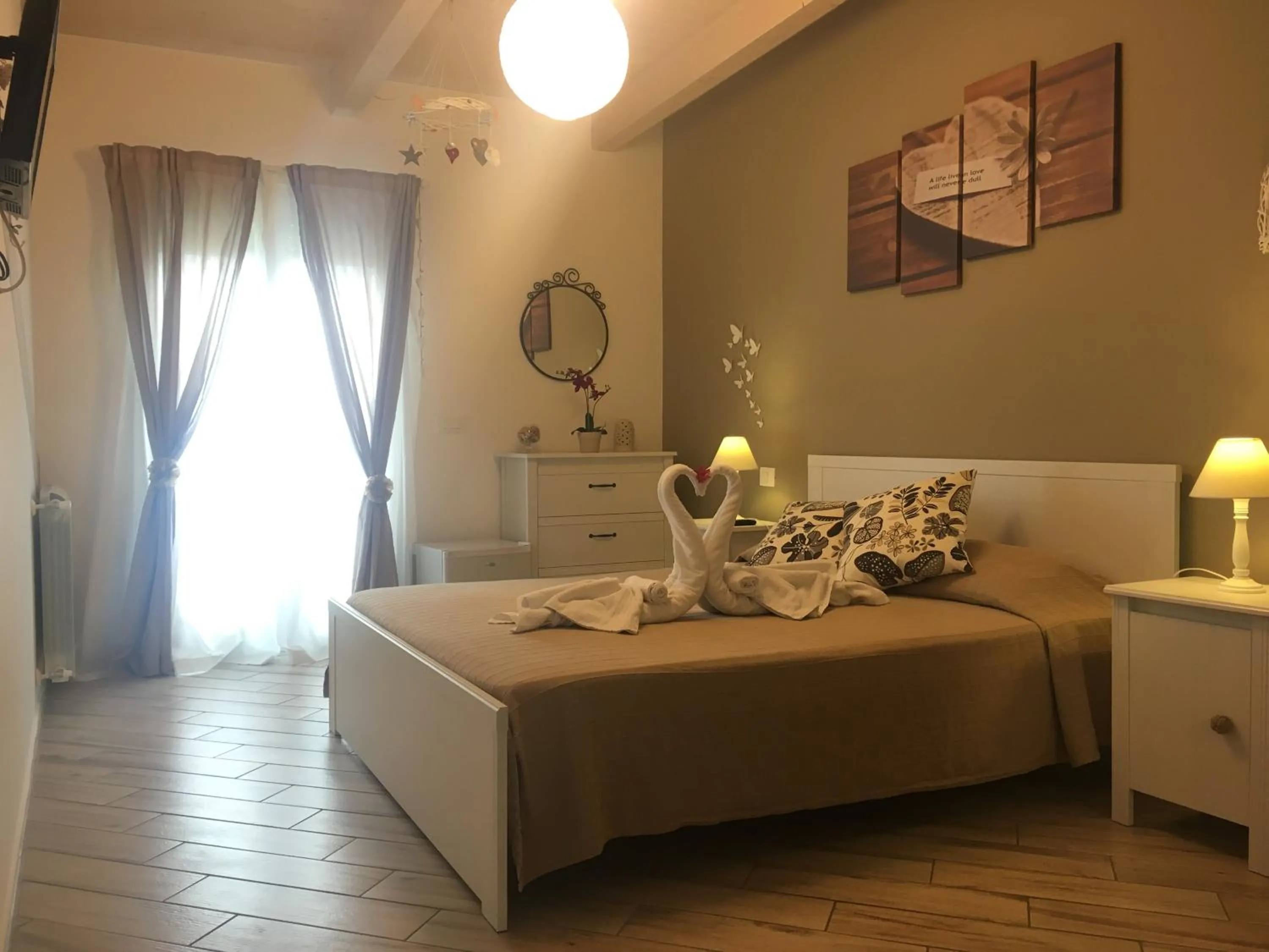 Bedroom, Bed in Spegni La Luce b&b