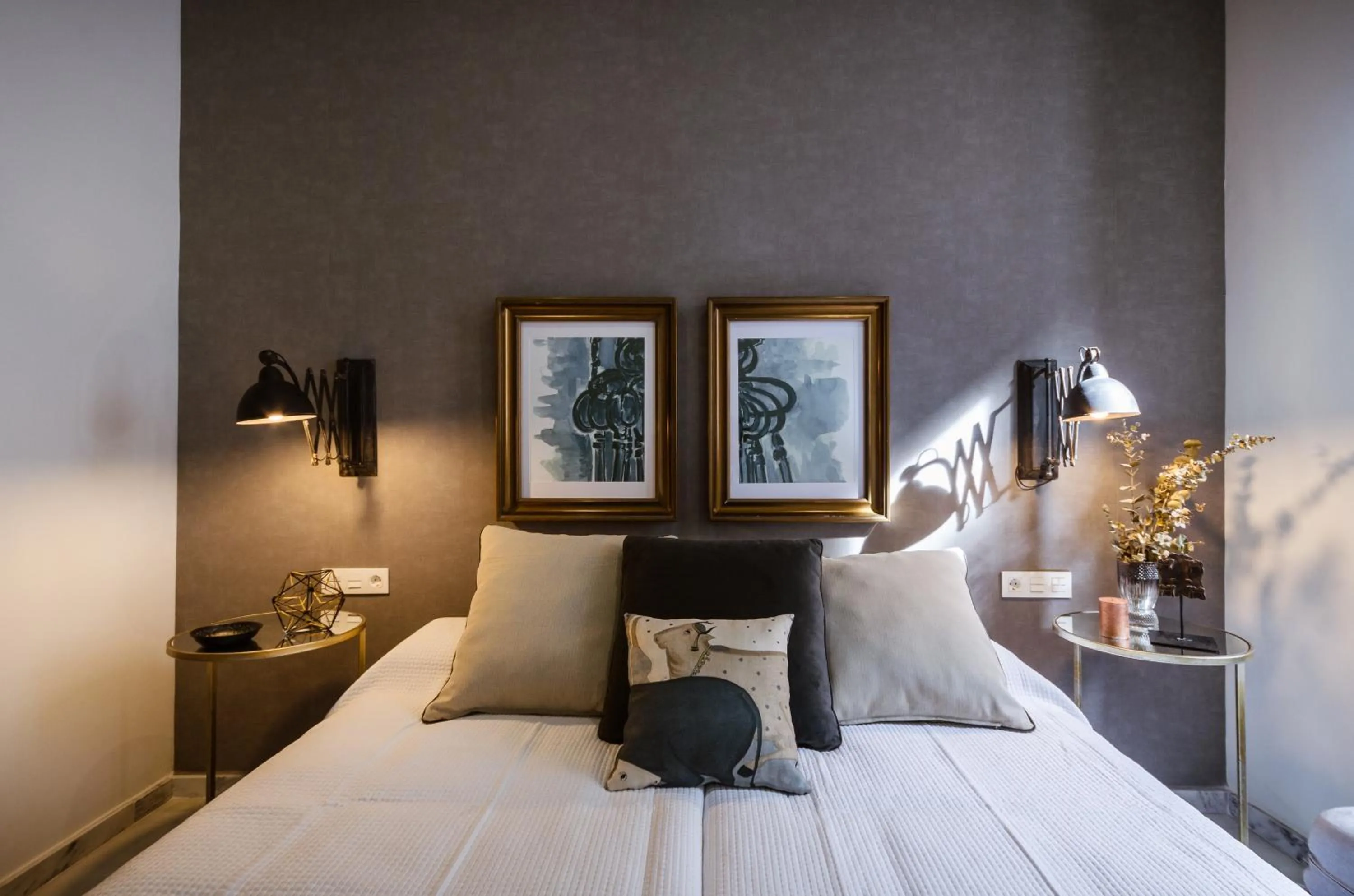 Bedroom, Bed in Luces de Catedral