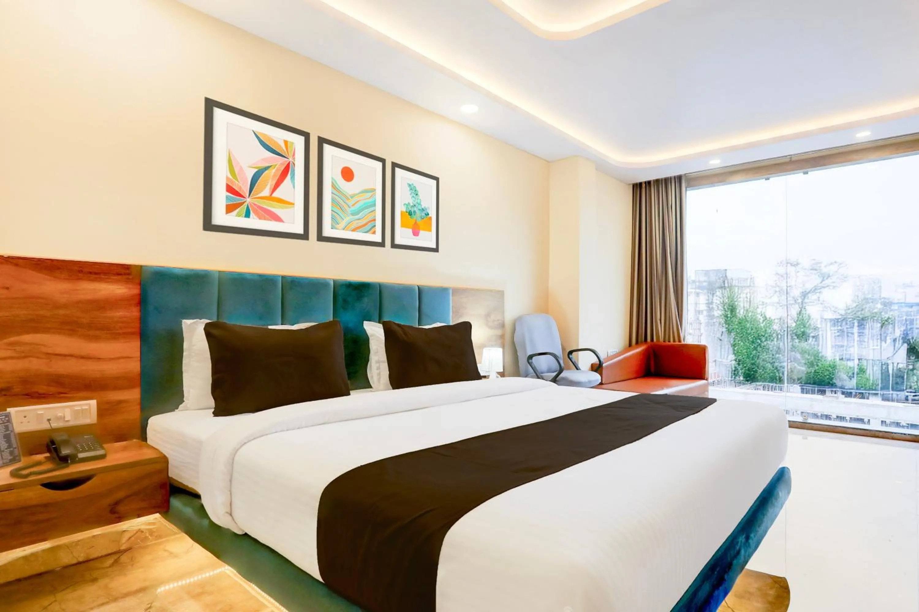 Bedroom, Bed in Super Townhouse Oak Dhanbad Near SSLNT College formerly Kapson