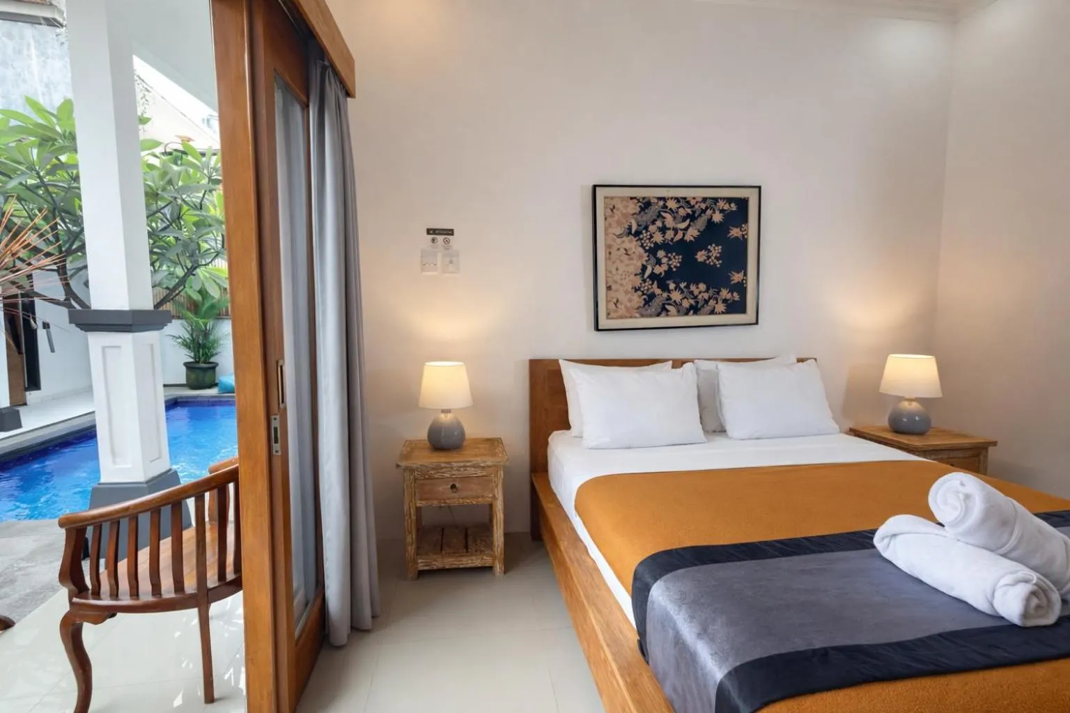 Double Room with Pool View - single occupancy in Summer of Surf Canggu
