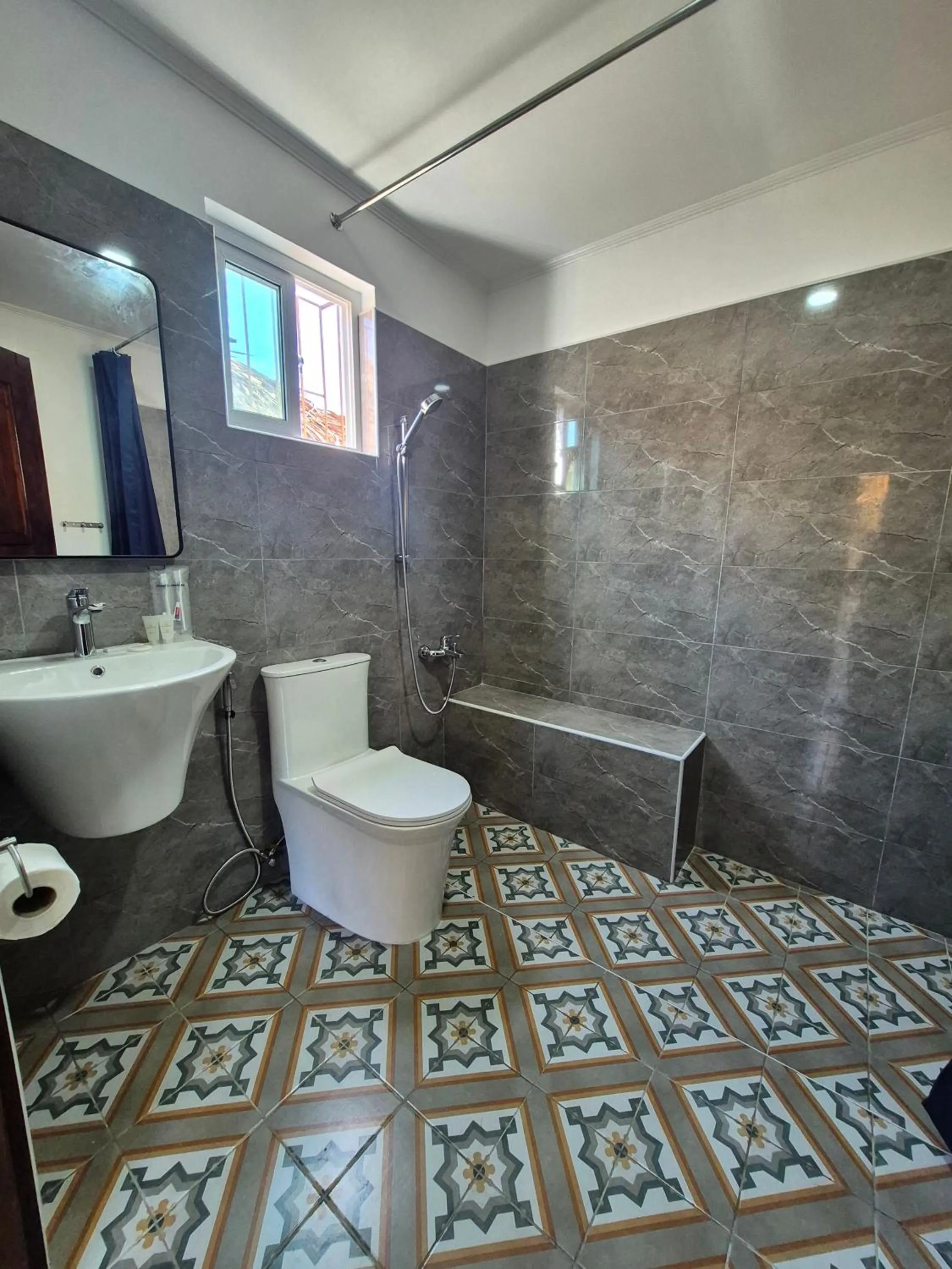 Bathroom in Kav's Beach Resort