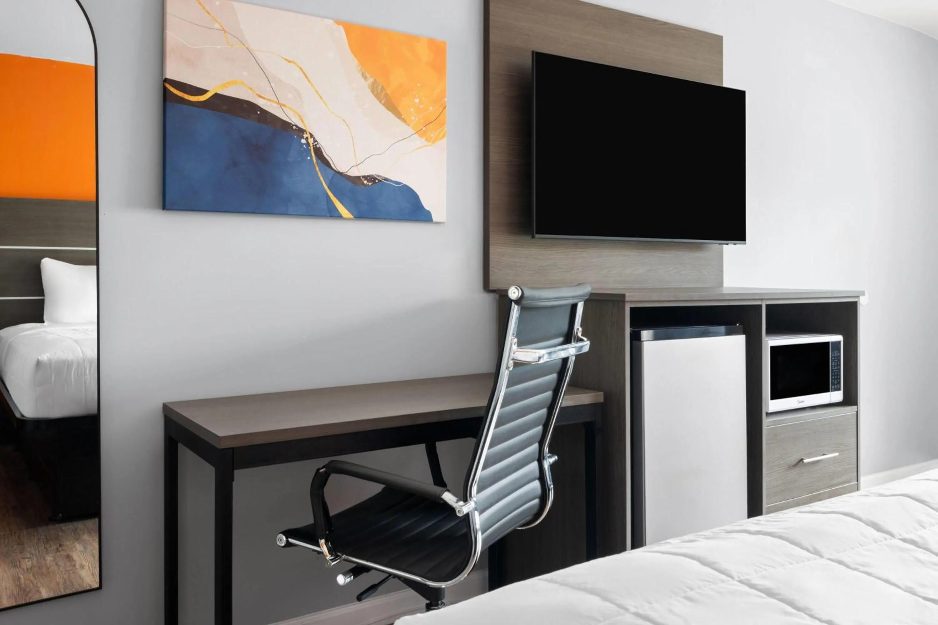 Photo of the whole room, Bed in Baymont by Wyndham Salisbury MD