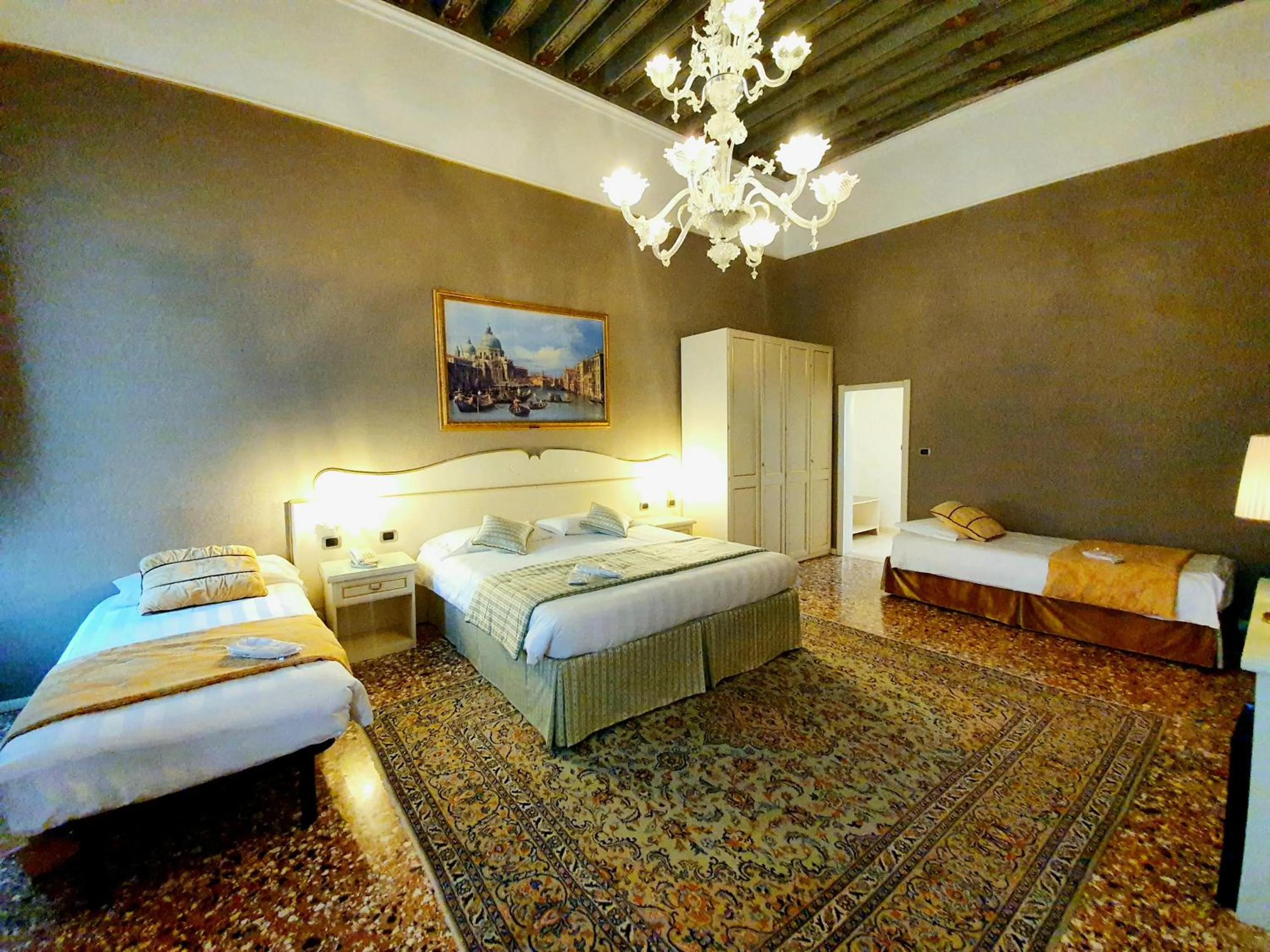 Bed in Hotel Corte dei Greci