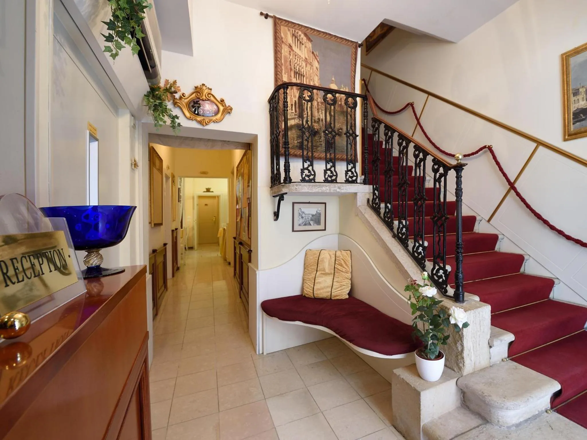 Lobby or reception in Hotel Corte dei Greci