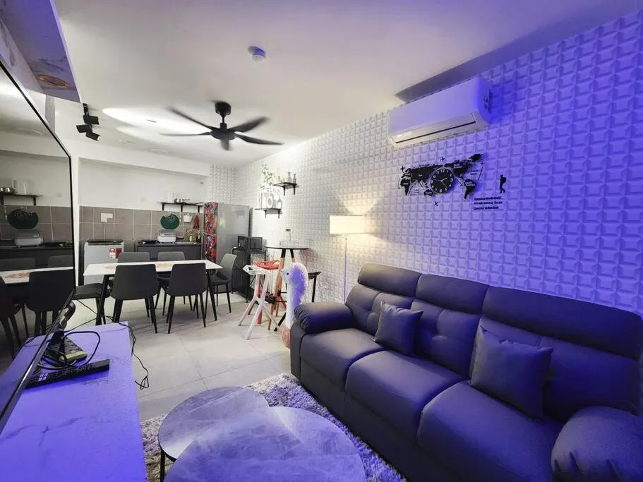 10 min to Subang Airport Free Wi-fi Carpark