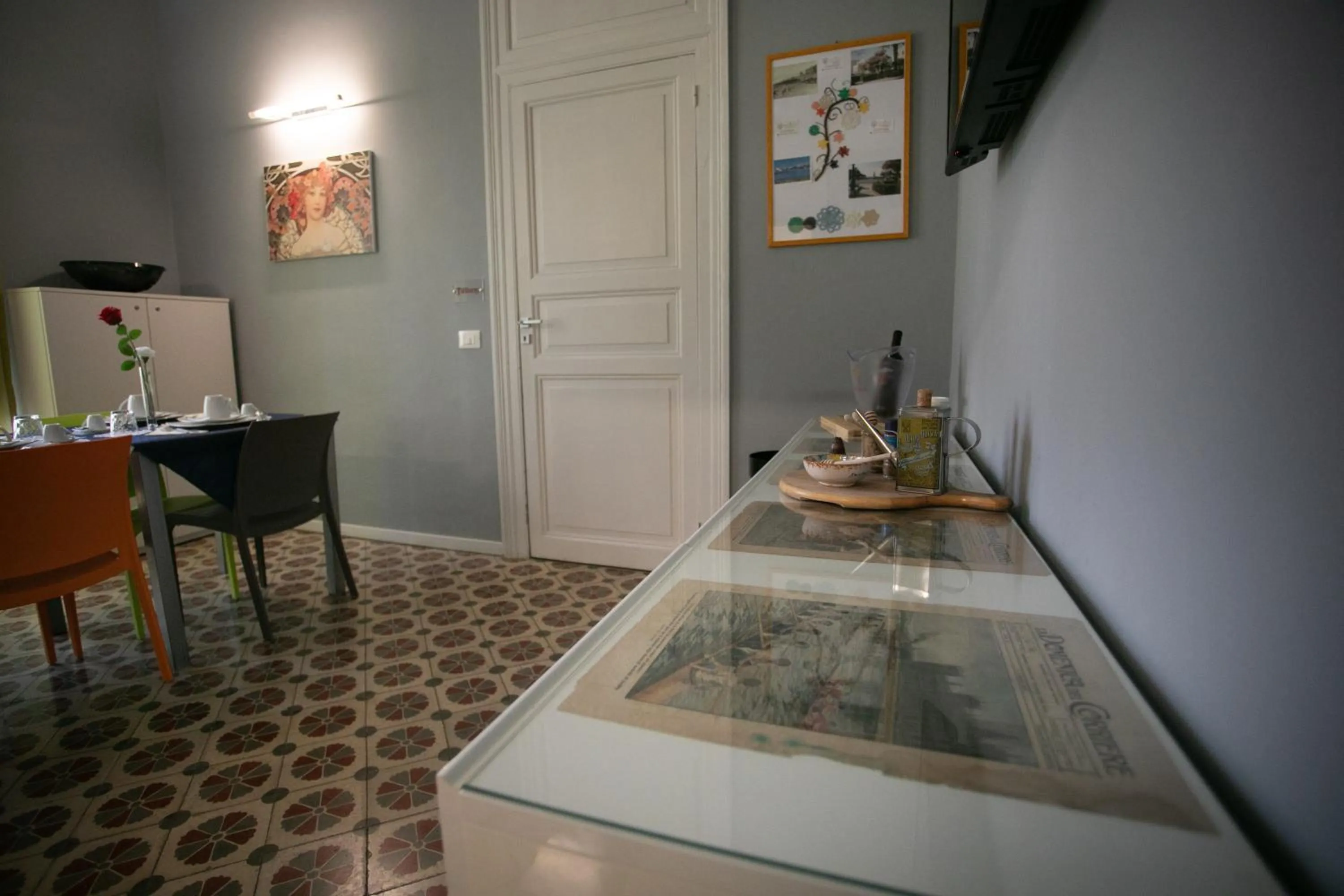 Continental breakfast in Belle Epoque B&B