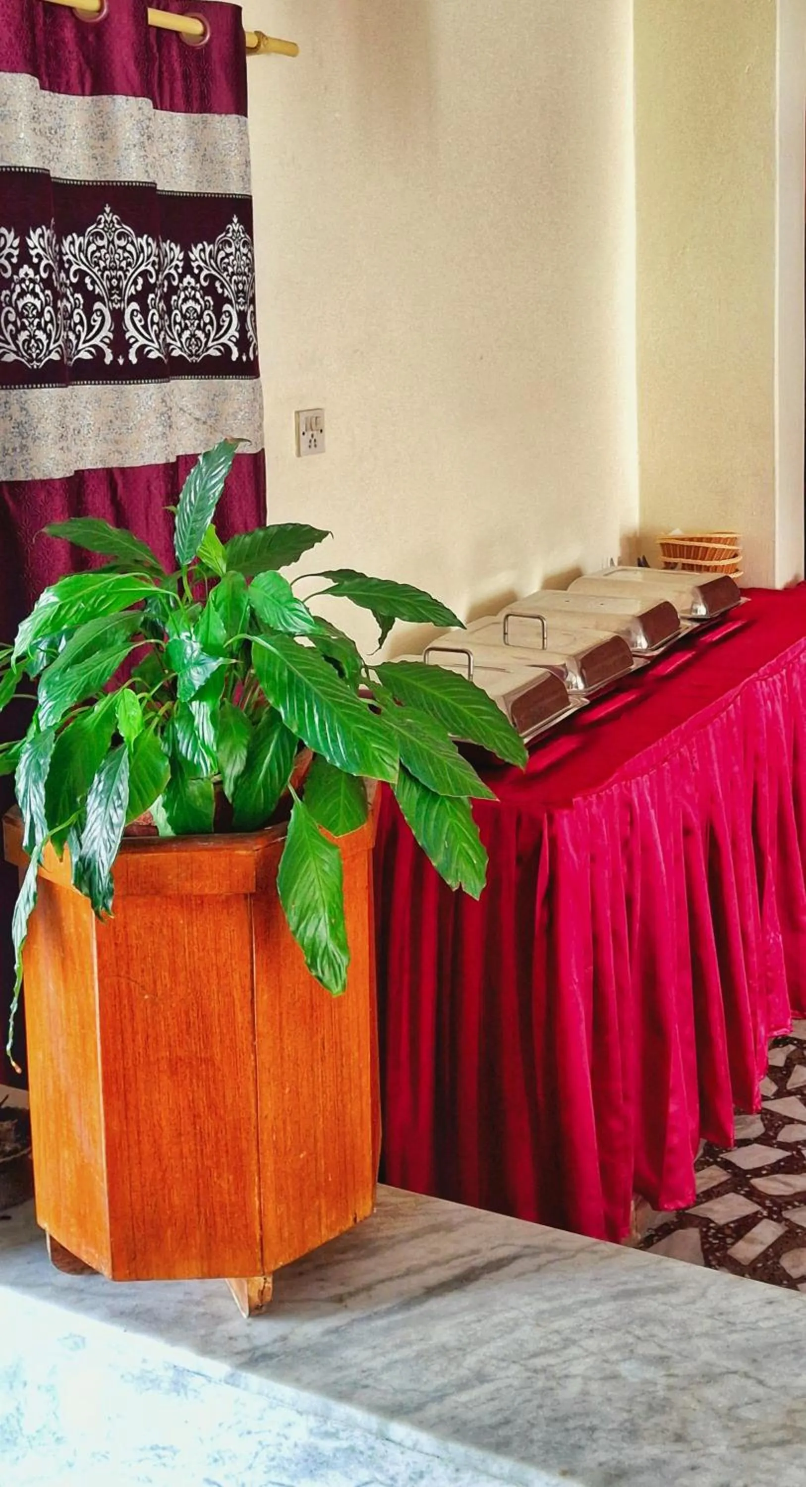 Hotel Deep Oasis Pokhara