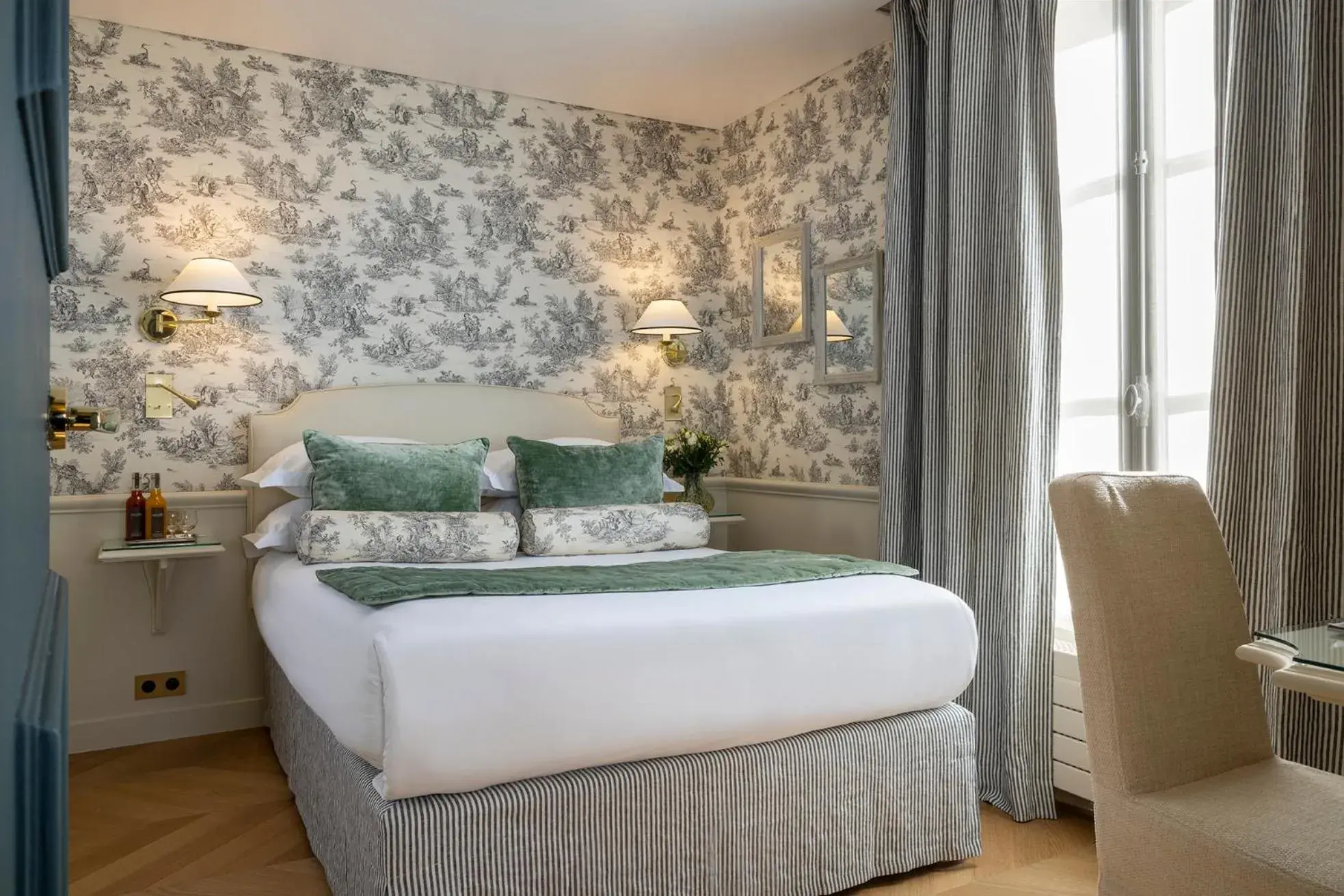 Single Room in Hotel du Champ de Mars Single Room in Hotel du Champ de Mars