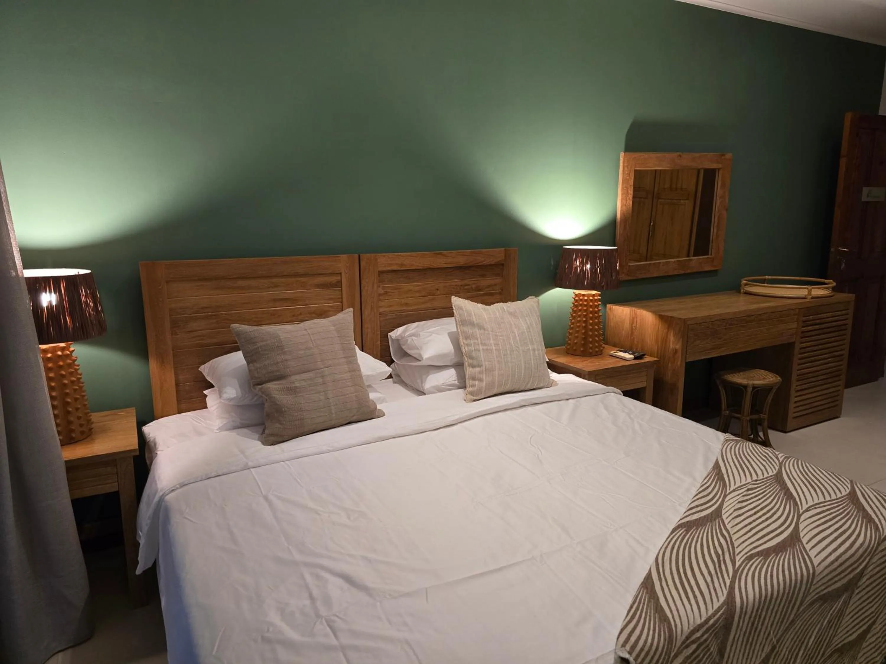 Bed in Cote Cedres
