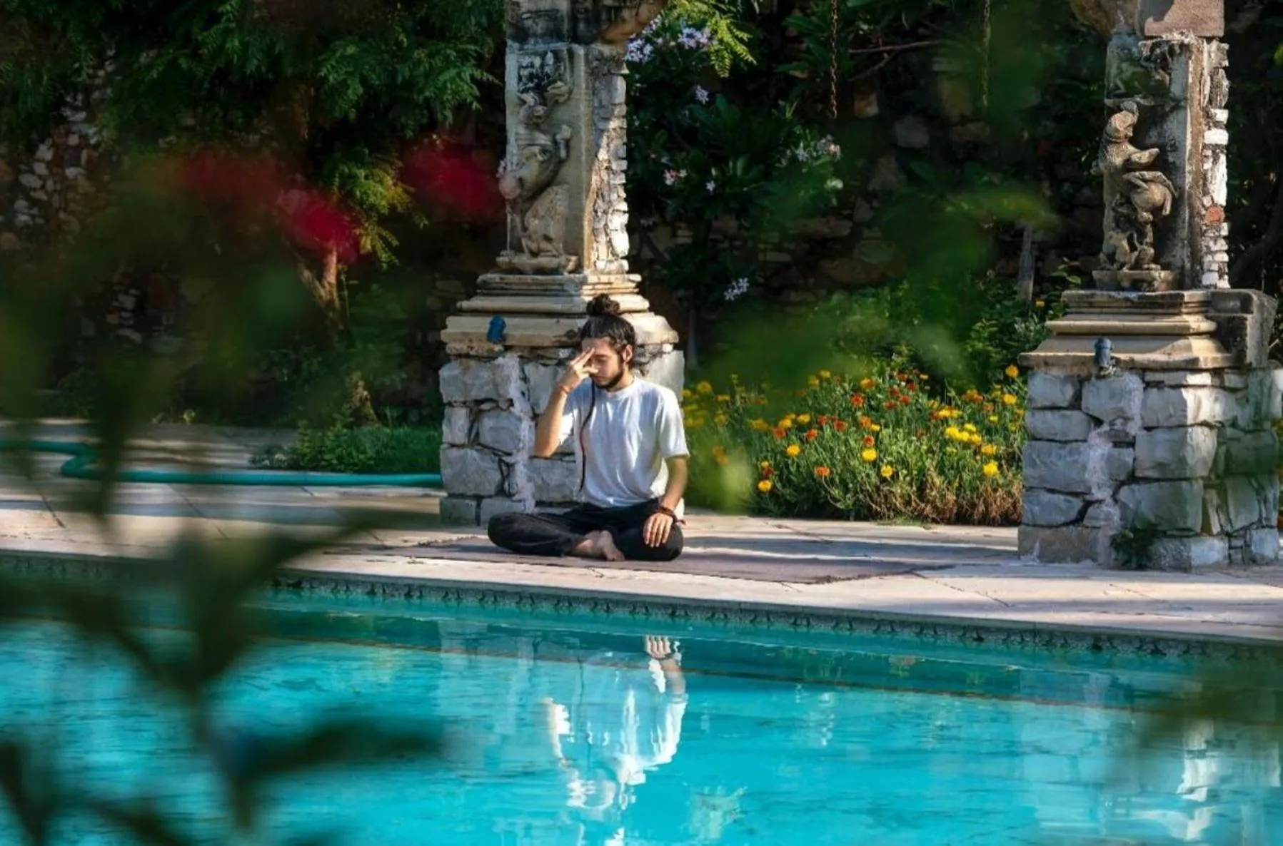 Swimming pool in Hotel Castle Bijaipur