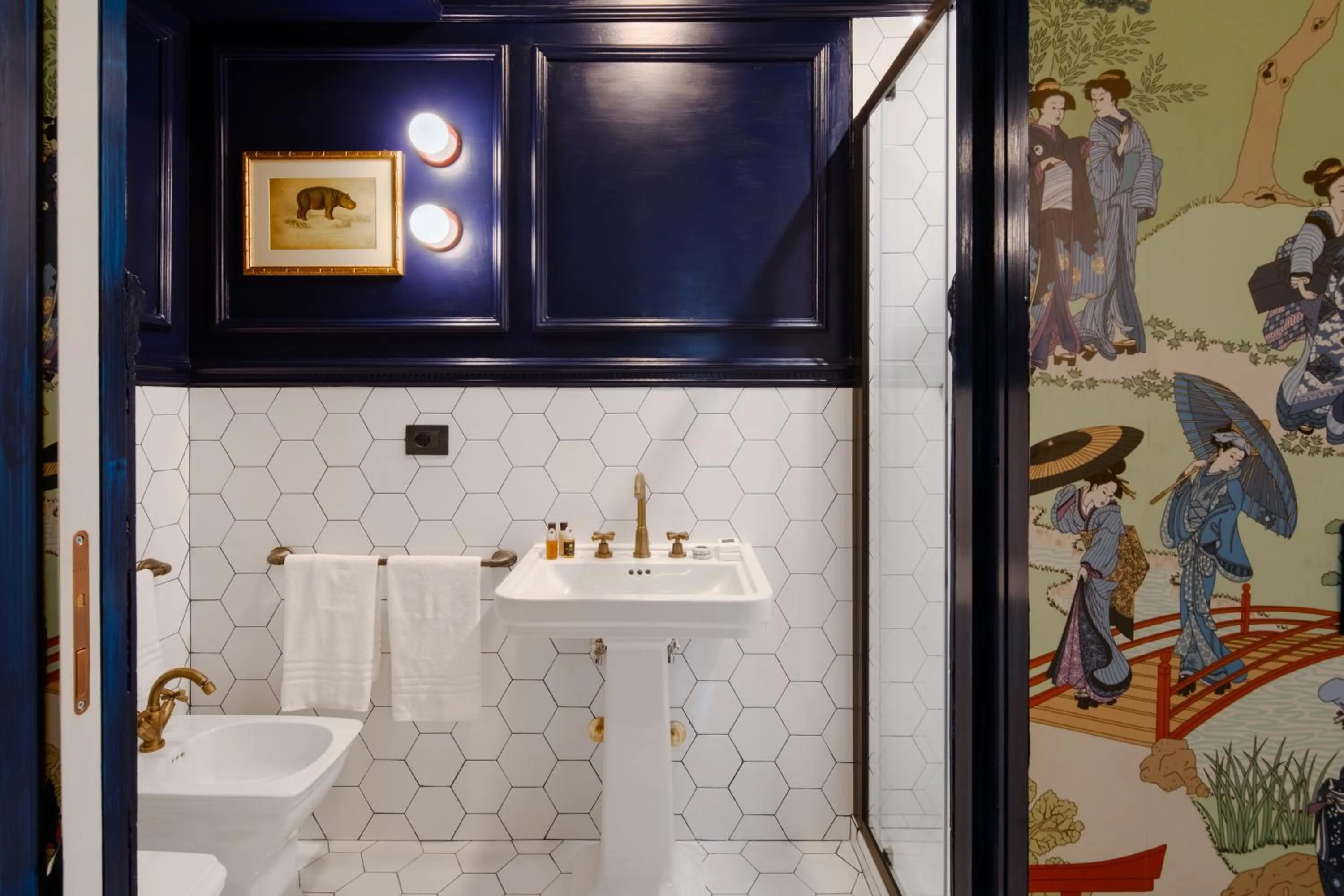 V Collection Condotti